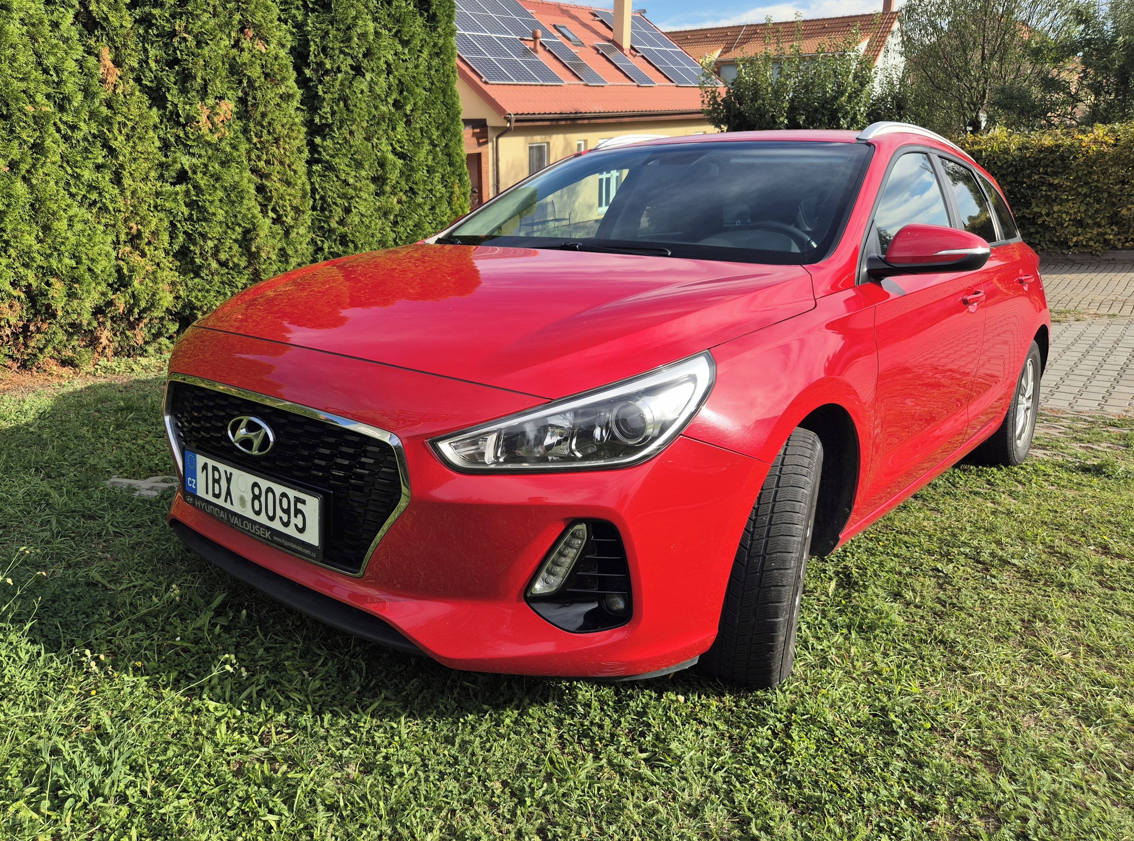 Hyundai i30, ČR, Tricolor, perf. stav
