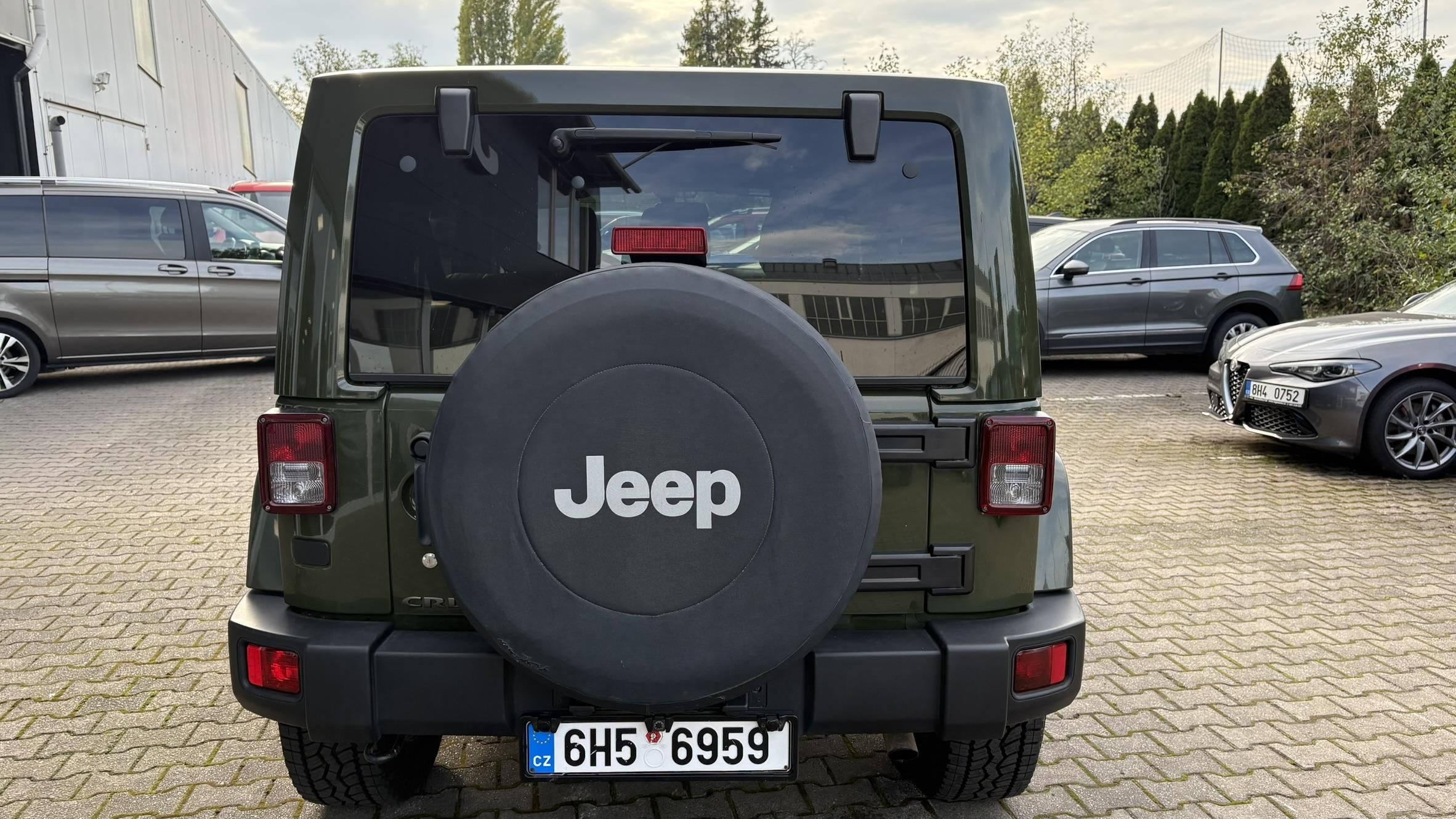 Jeep Wrangler, 2.8CRDi Unlimited 1941 - fotka 5