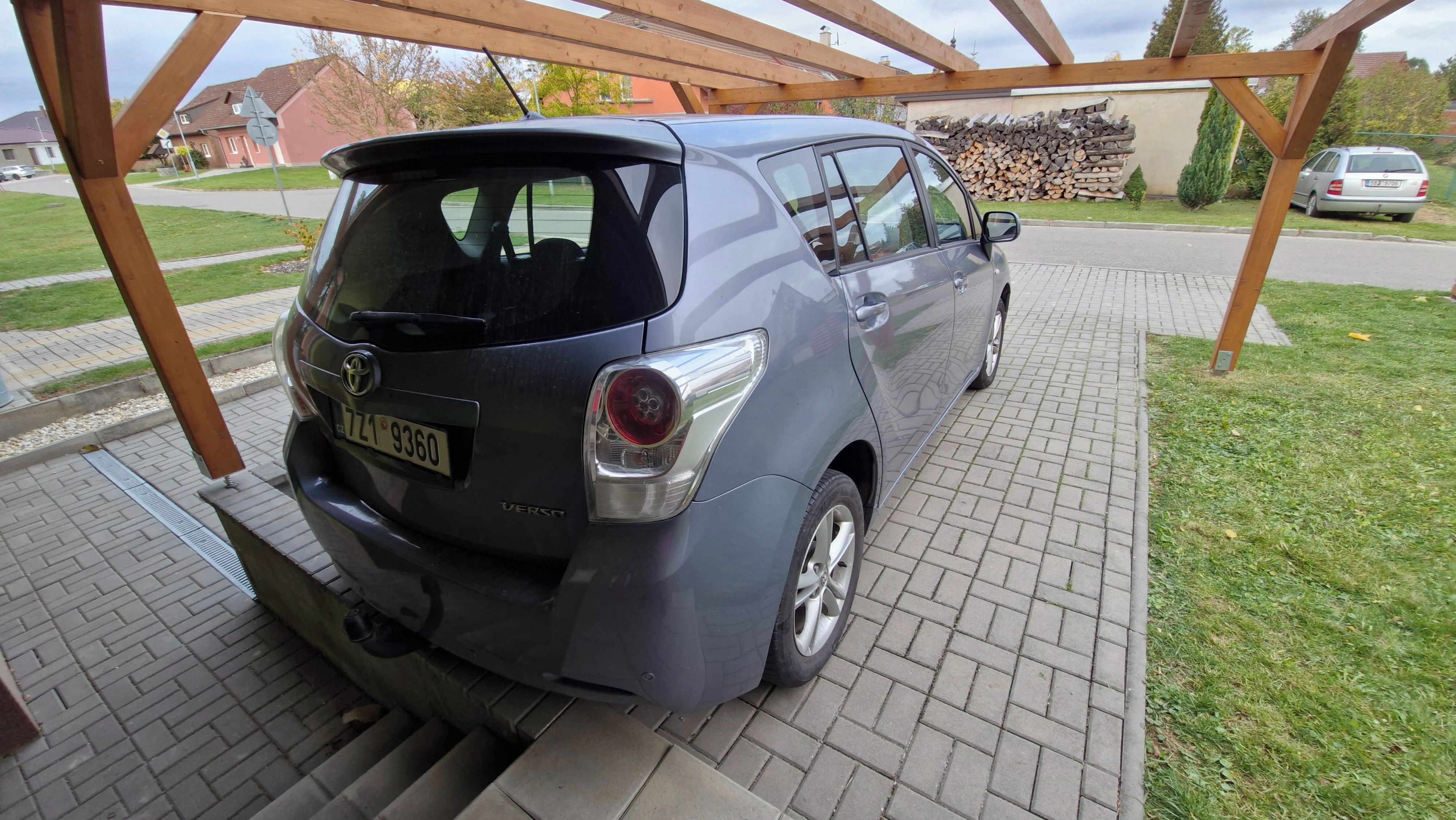 Toyota Verso, Toyota Verso 1.6 Valvematic - fotka 6