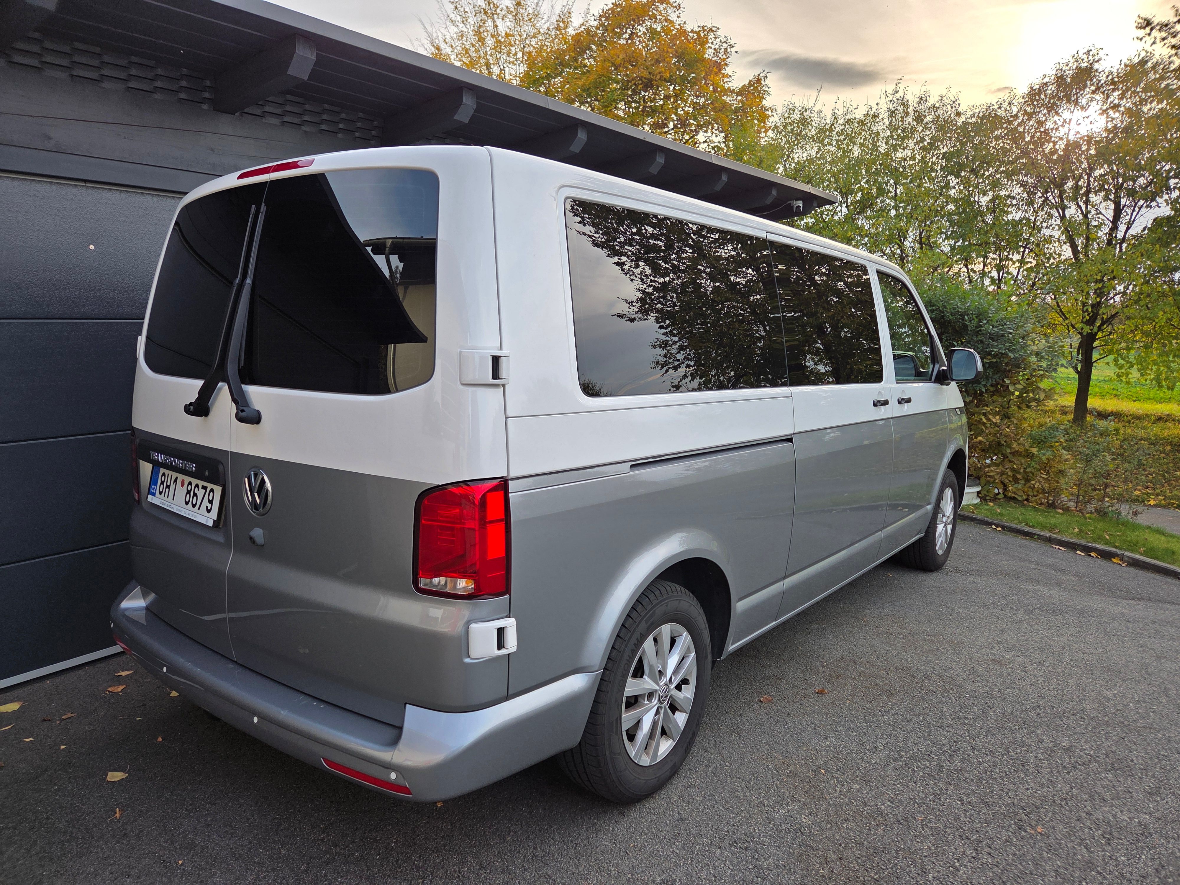 Volkswagen Transporter - fotka 4