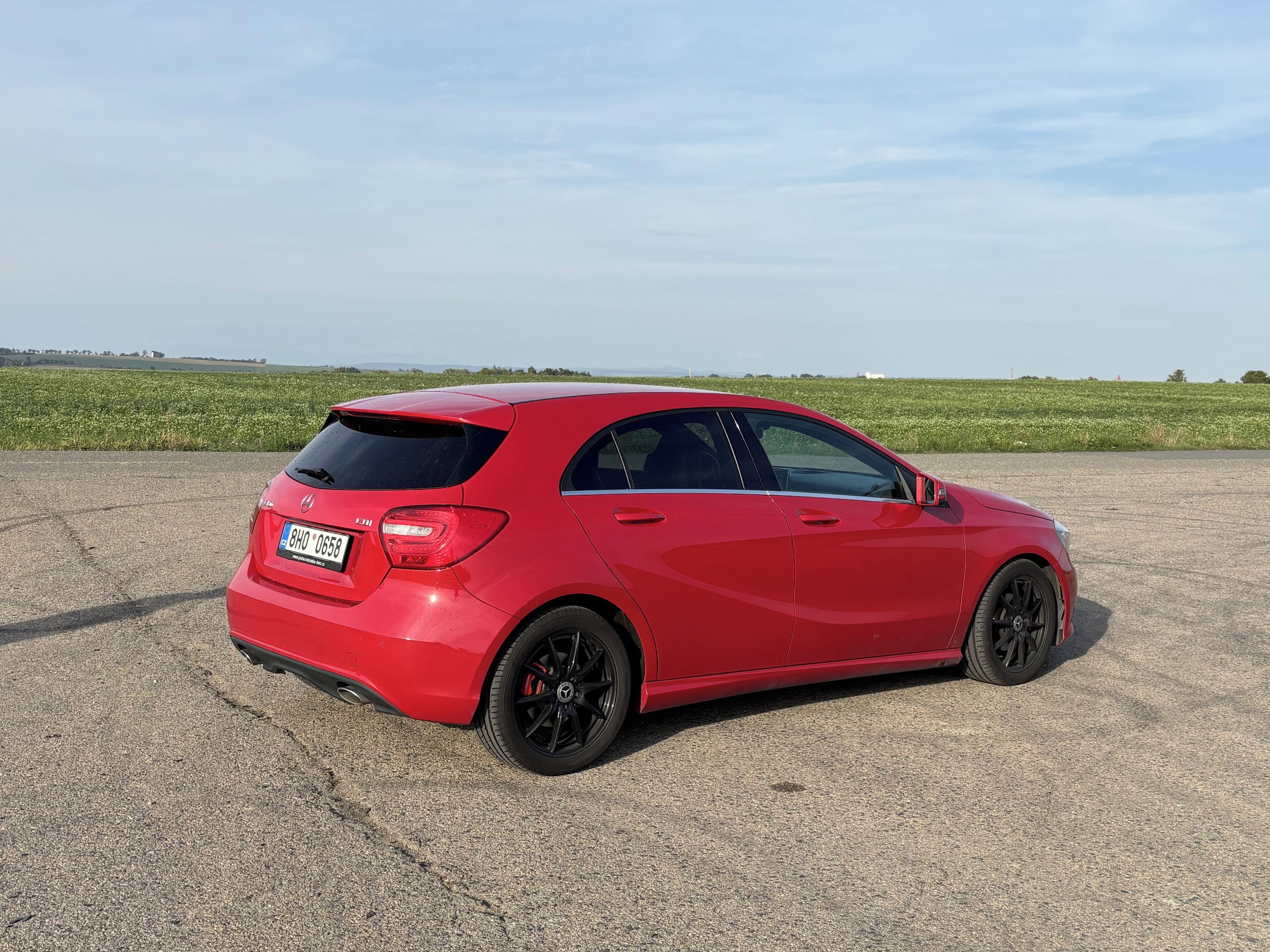 Mercedes-Benz Třídy A, Mercedes - Benz A180 CDI - fotka 4
