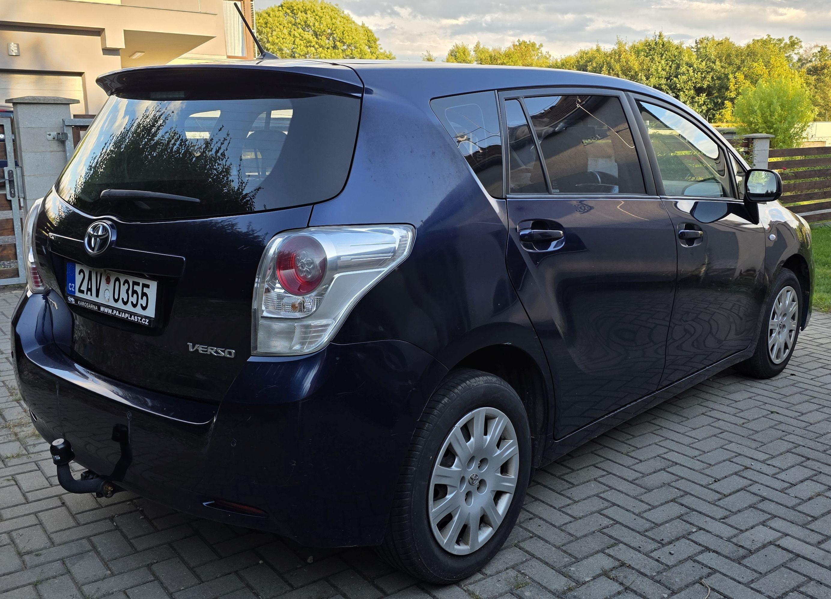 Toyota Verso, 1.8 Valvematic 108 kW, CVT, ČR - fotka 6