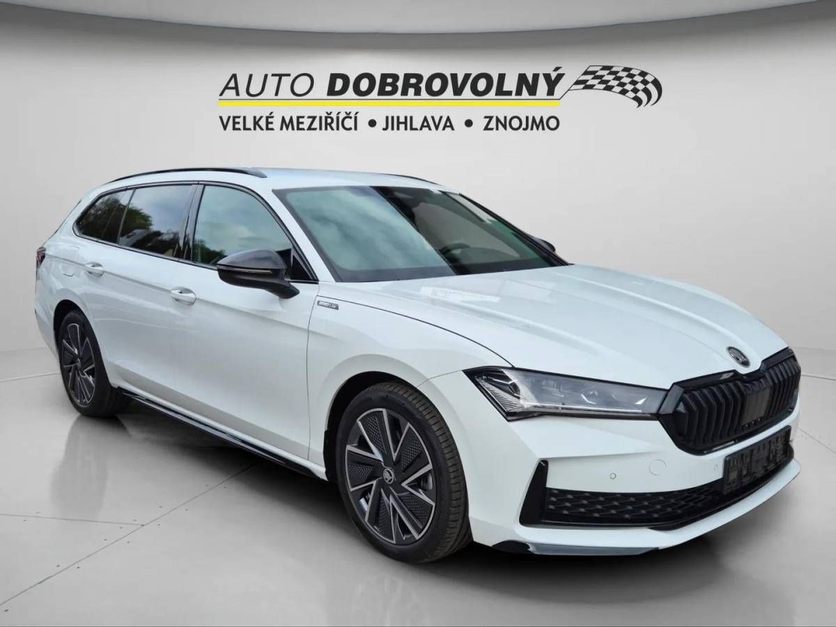 Škoda Superb, Combi Sportline 2,0TDI 110kW D - fotka 3