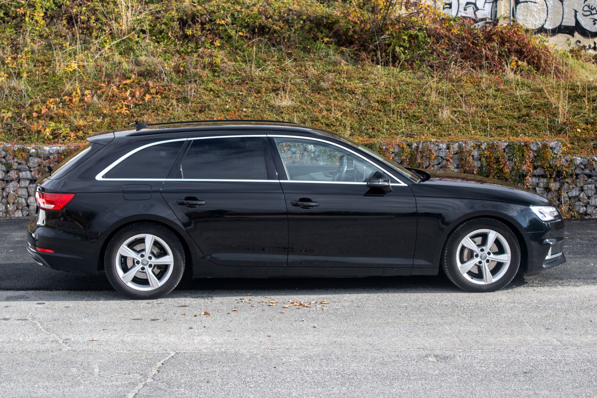 Audi A4 Avant - fotka 4