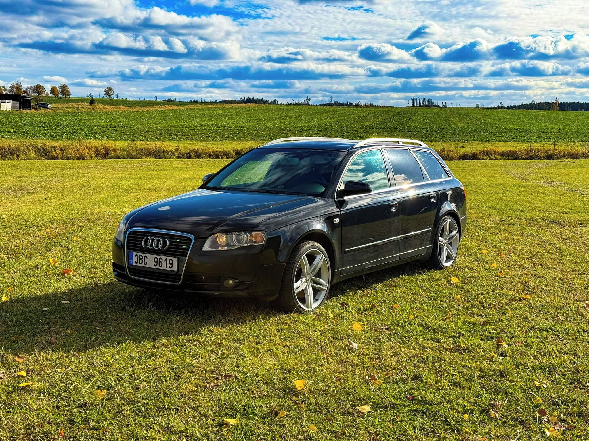Audi A4 Avant, 3.0TDi quattro manuál