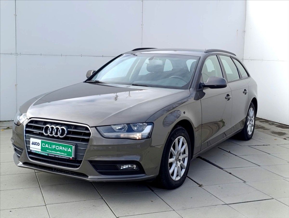 Audi A4, 1,8 TFSi Quattro Navi Tempomat - fotka 2