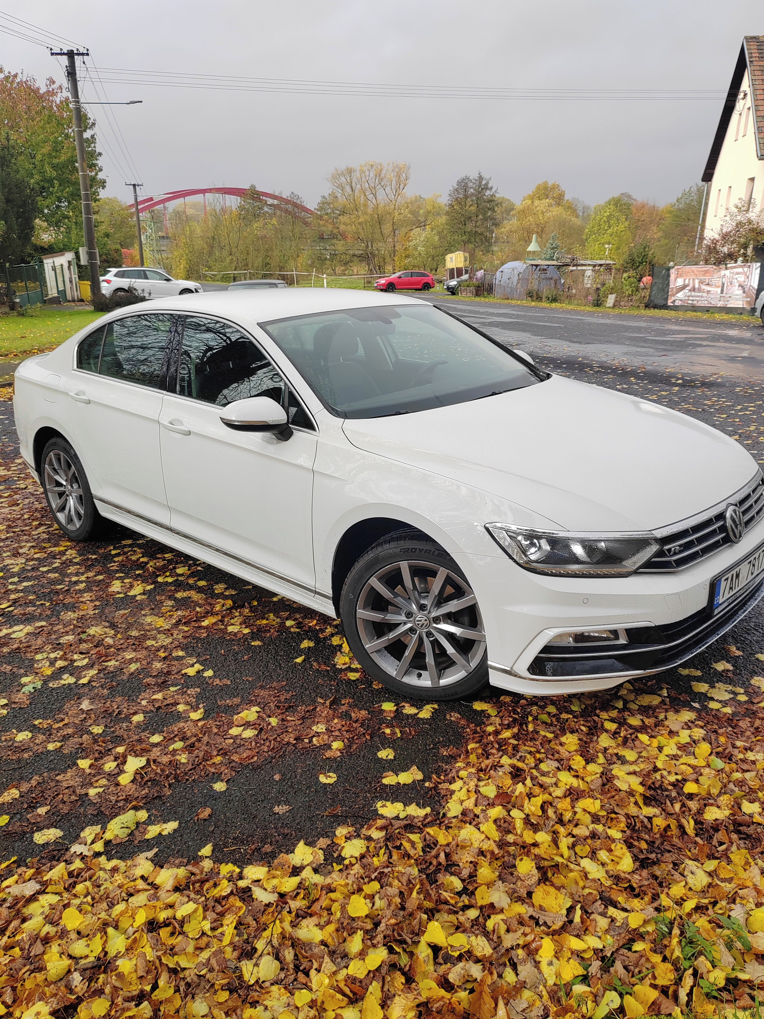 Volkswagen Passat, Passat sedan 2.0 110kw - fotka 3