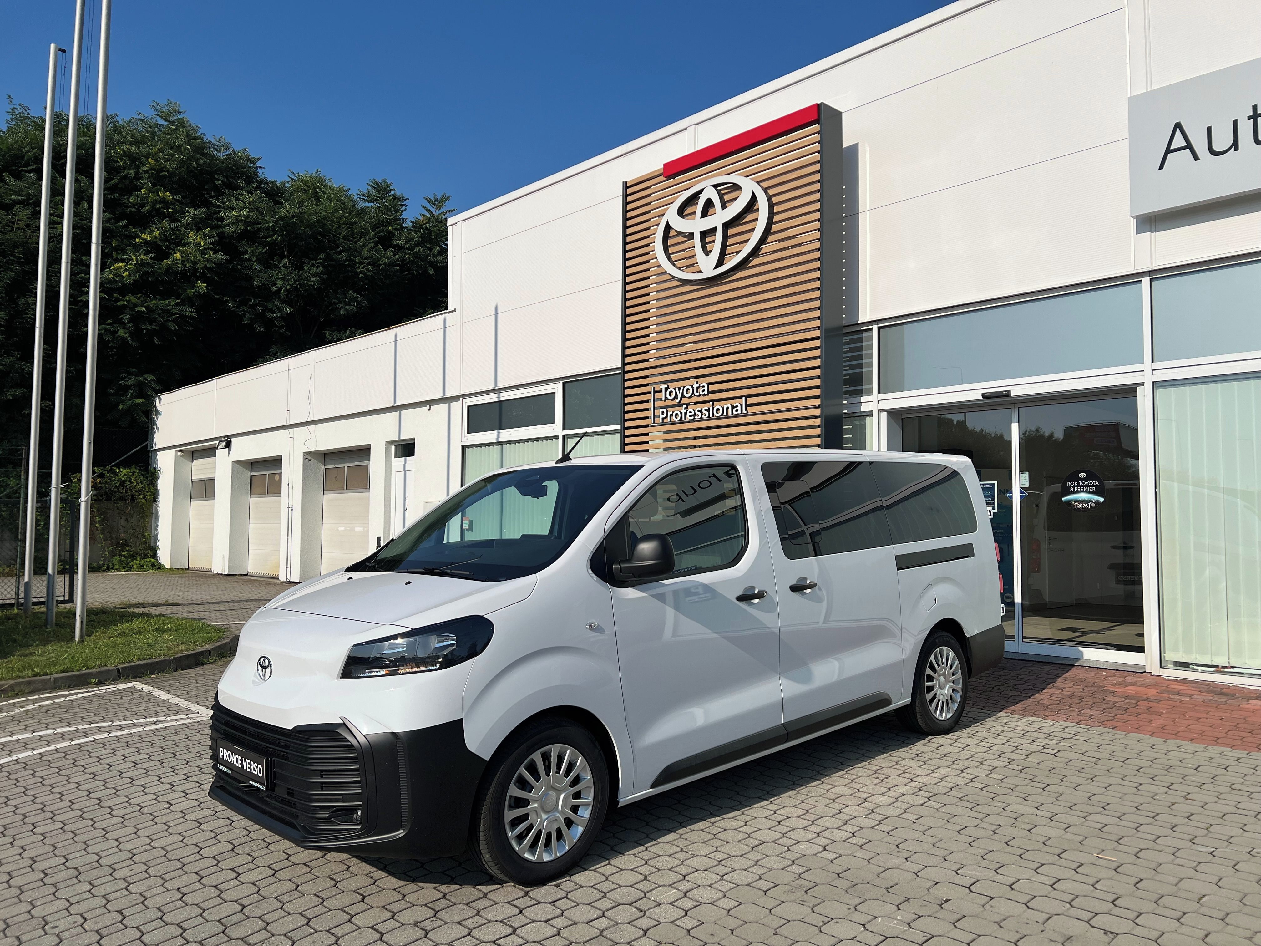 Toyota Proace Verso, 2.2D 150HP 6MT Combi 9S - fotka 2