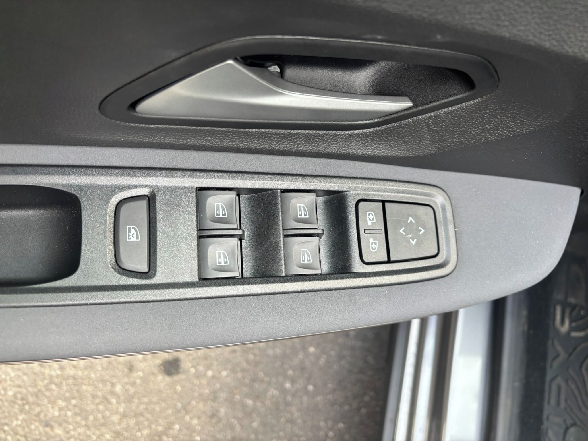 Dacia Sandero, Stepway Extreme Eco-G 100 - fotka 6