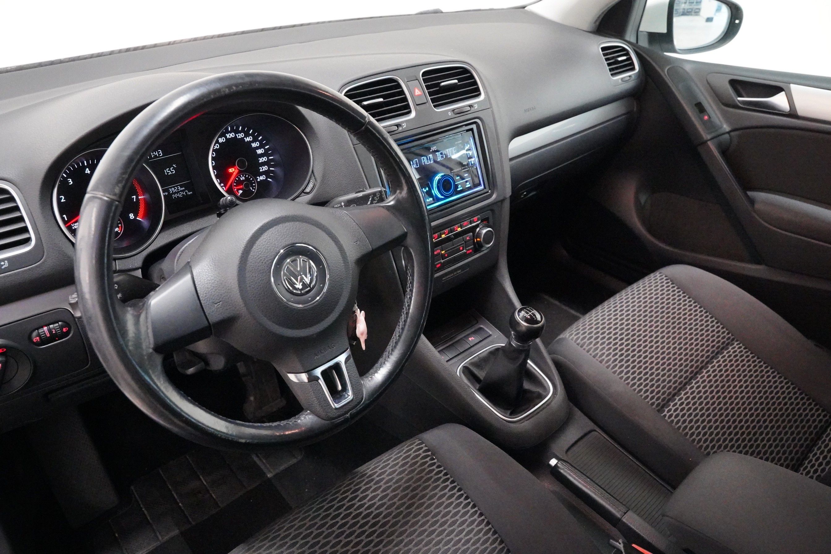 Volkswagen Golf, 1.4 TSI 90 kW Trendline - fotka 5