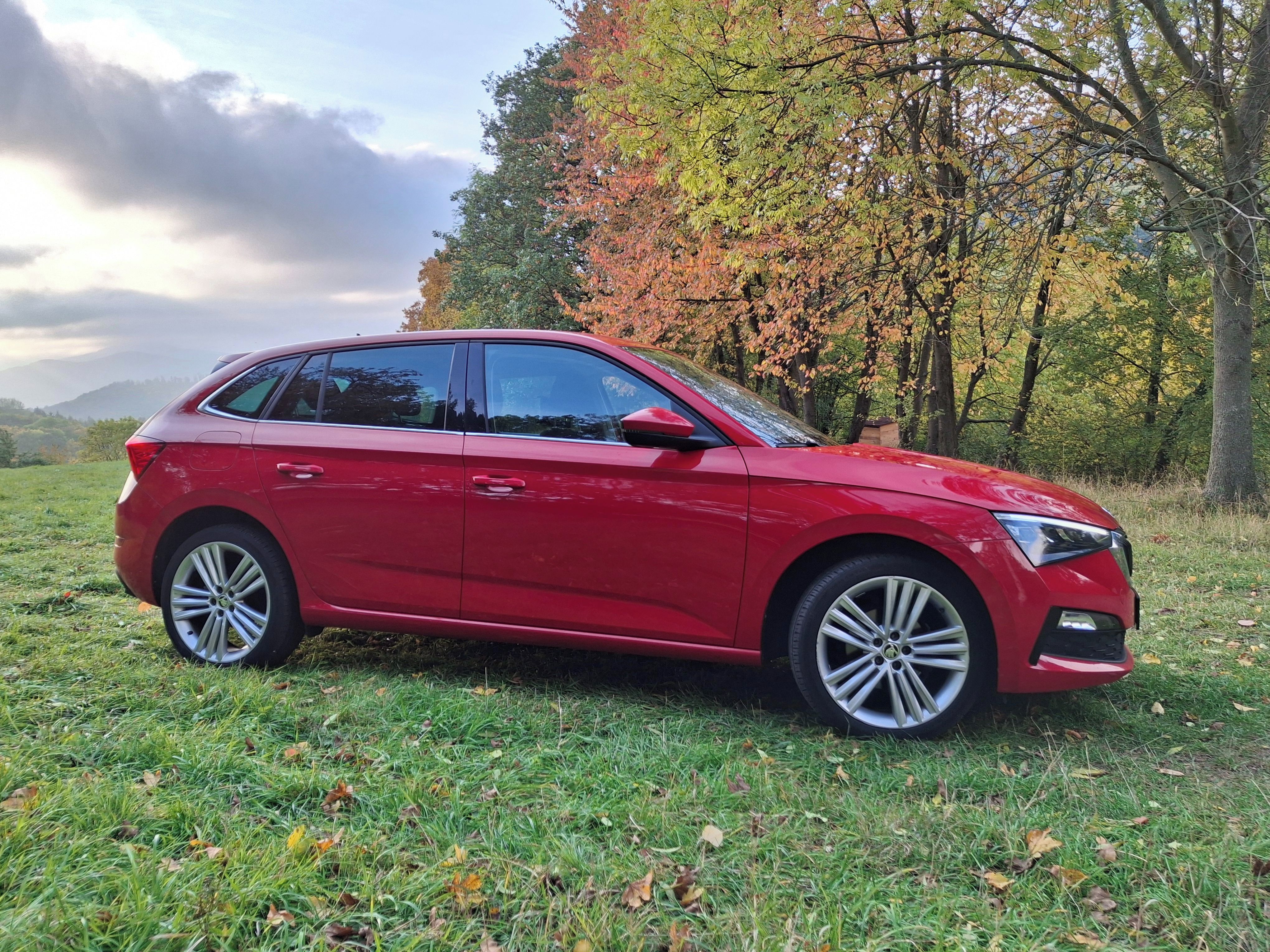 Škoda Scala, 1,0 TSI/81 kW Style DSG - fotka 2
