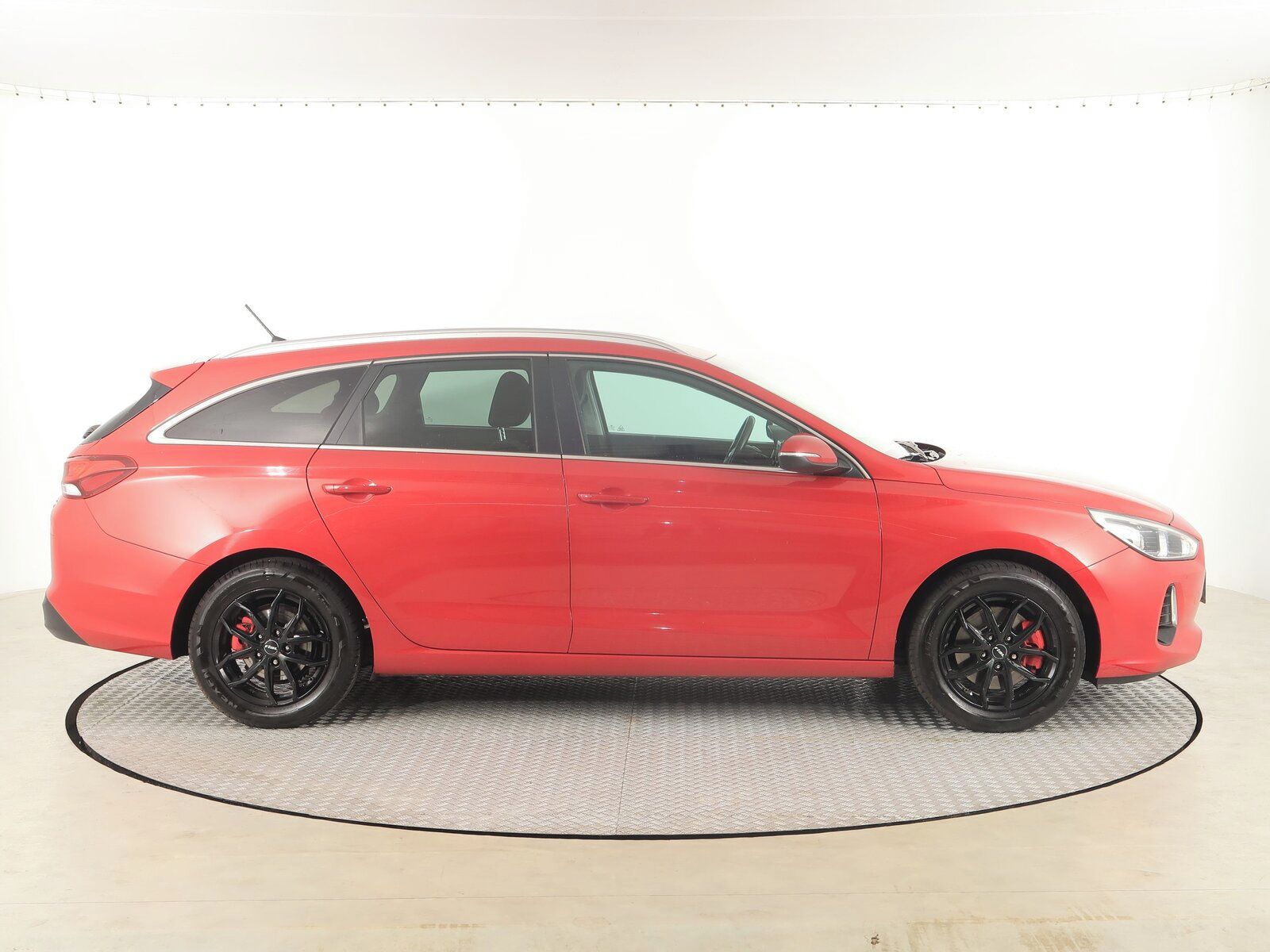 Hyundai i30, 1.4 CVVT, Serv.kniha - fotka 6