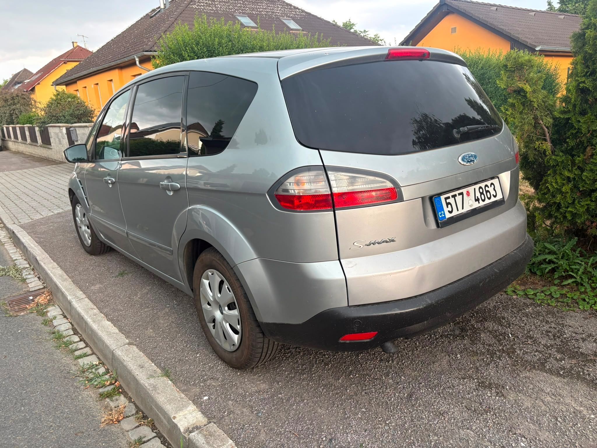 Ford S-MAX, 2.0TDCI -7mist -96kw - fotka 6