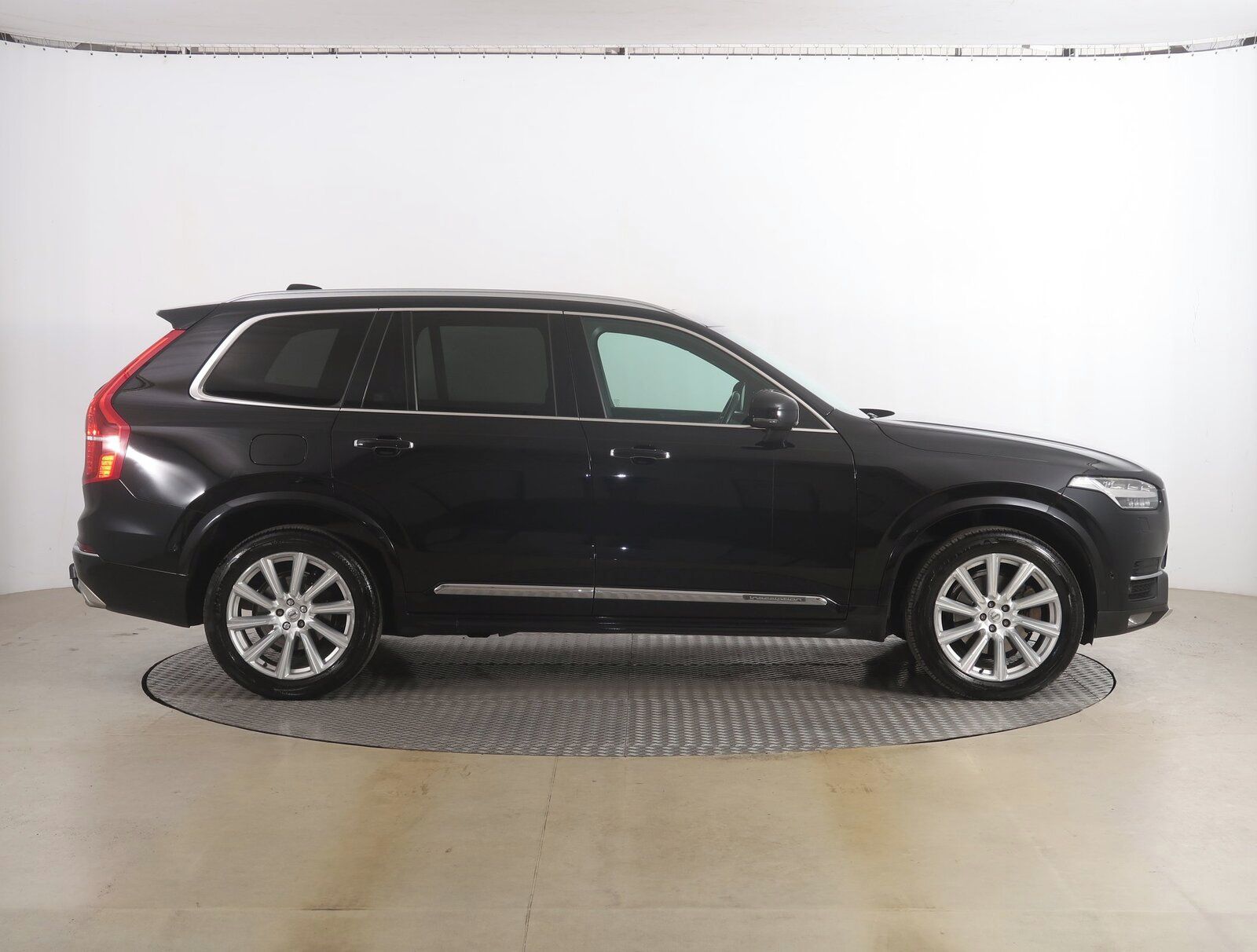 Volvo XC90, D4, Automat, Serv.kniha - fotka 6