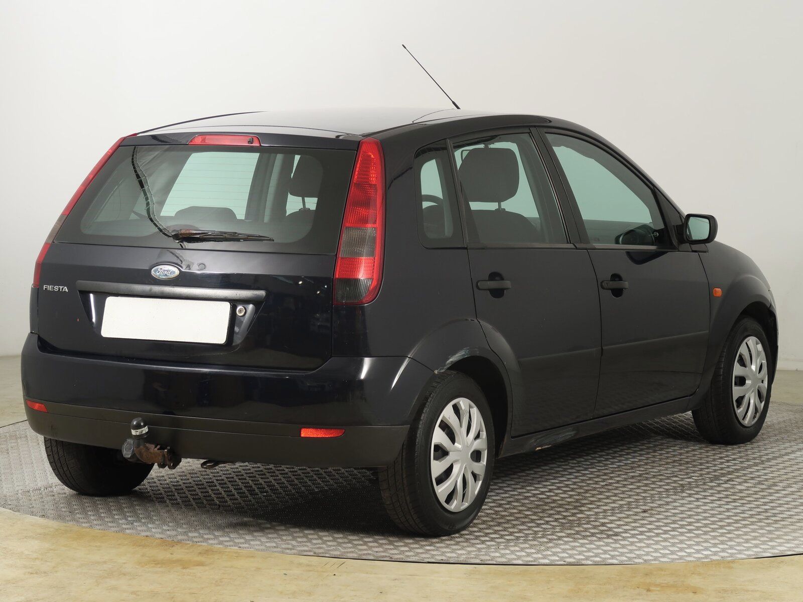 Ford Fiesta, 1.4 16V, ČR,1.maj, Tažné - fotka 5
