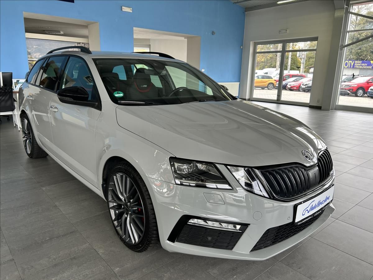 Škoda Octavia, 2,0 TSI 180kW,RS,MANUÁL,SERV