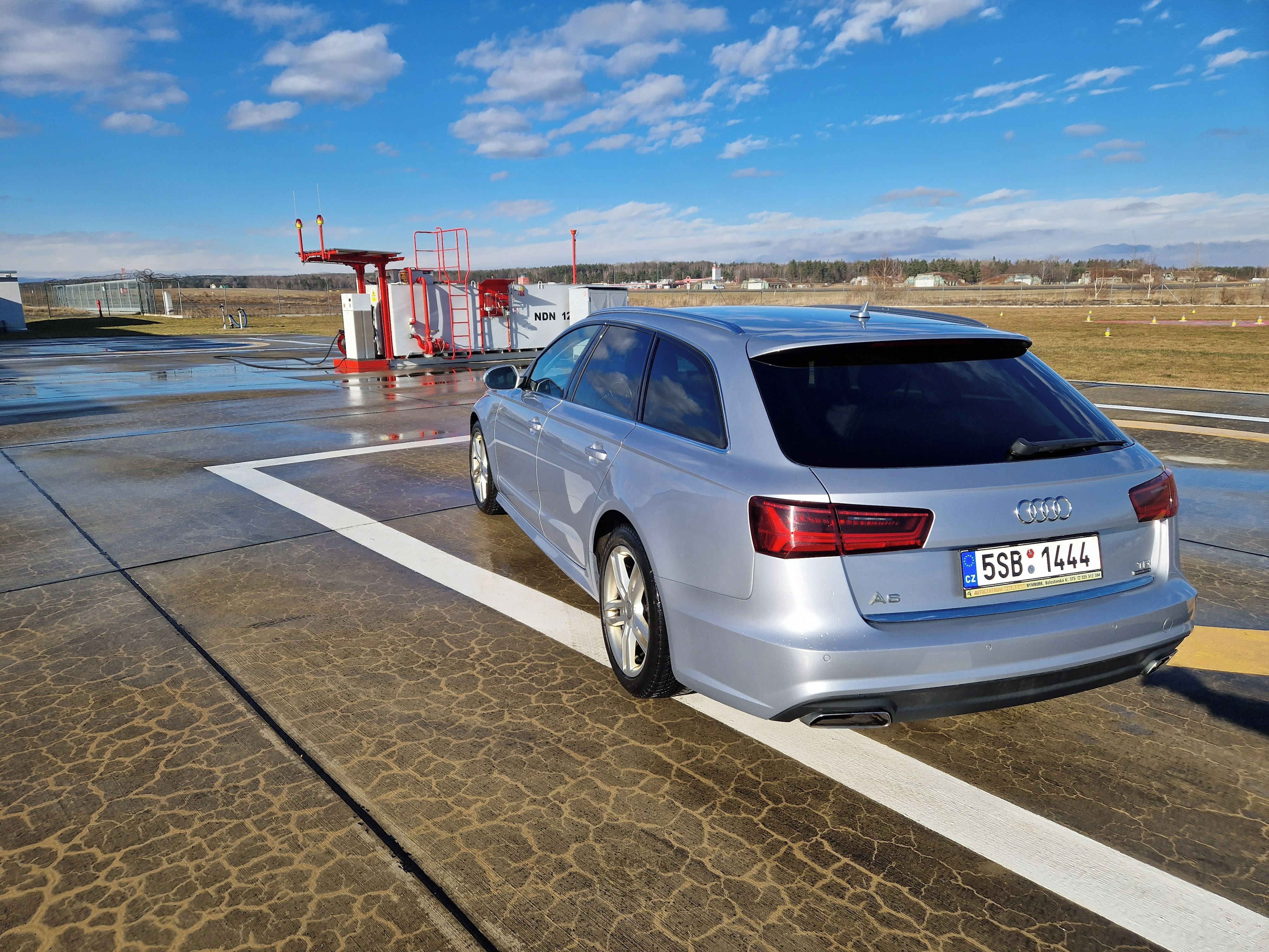 Audi A6 Avant, 3.0TDi Quattro 235kW,HUD,adapt - fotka 3