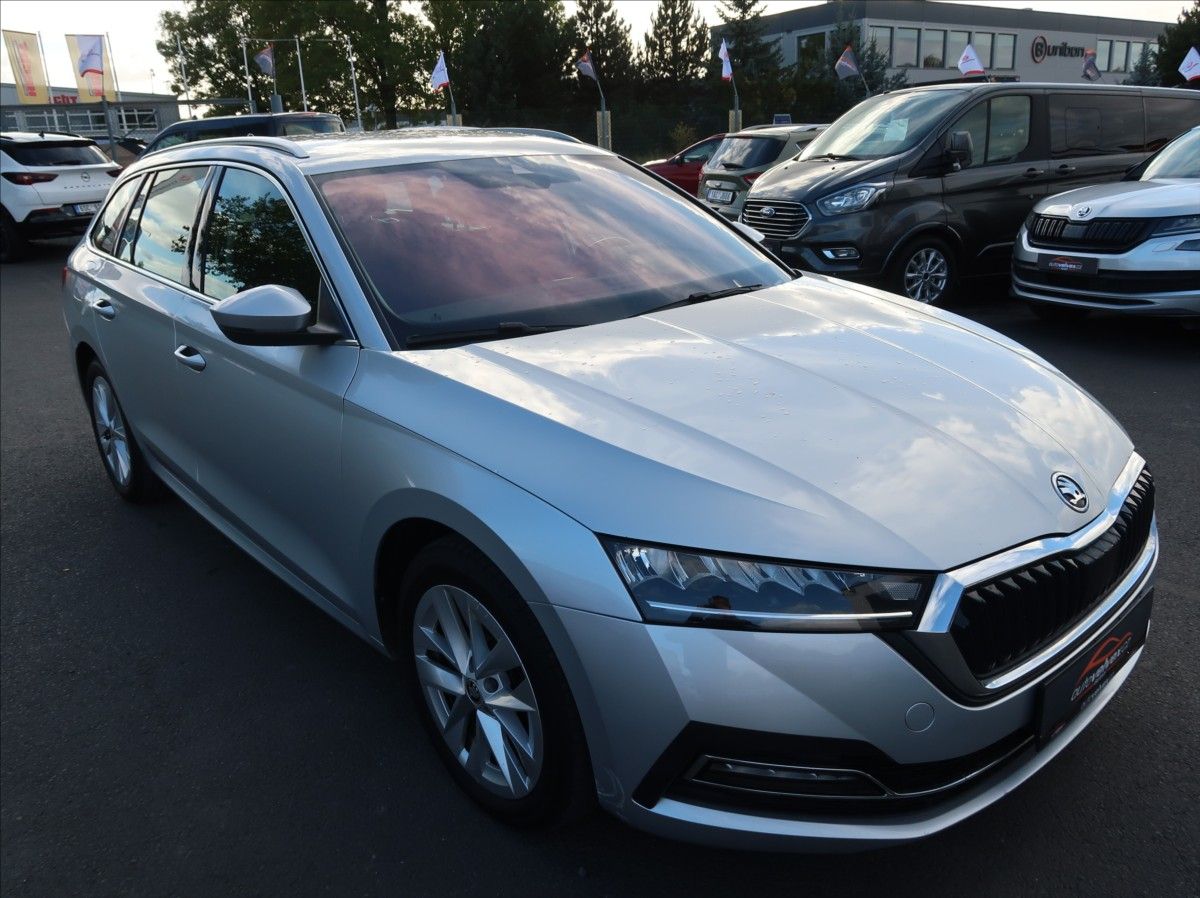 Škoda Octavia, 2,0 TDi,Style,1majČR,Serv.,DPH - fotka 2