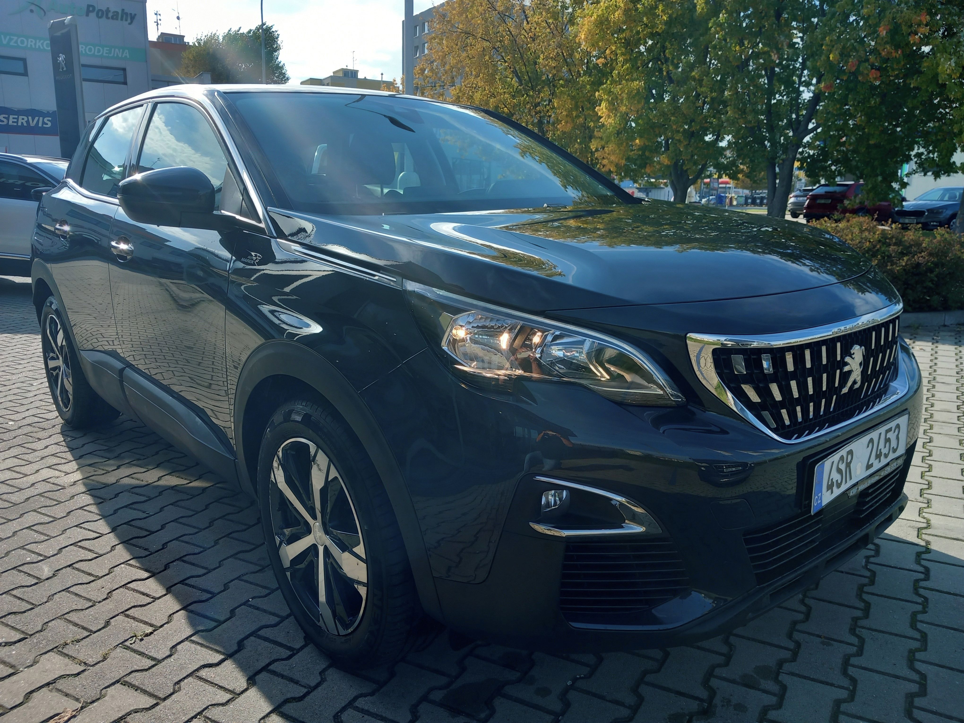 Peugeot 3008, 1.5 BlueHDi 130 MAN 6 - ČR - fotka 2