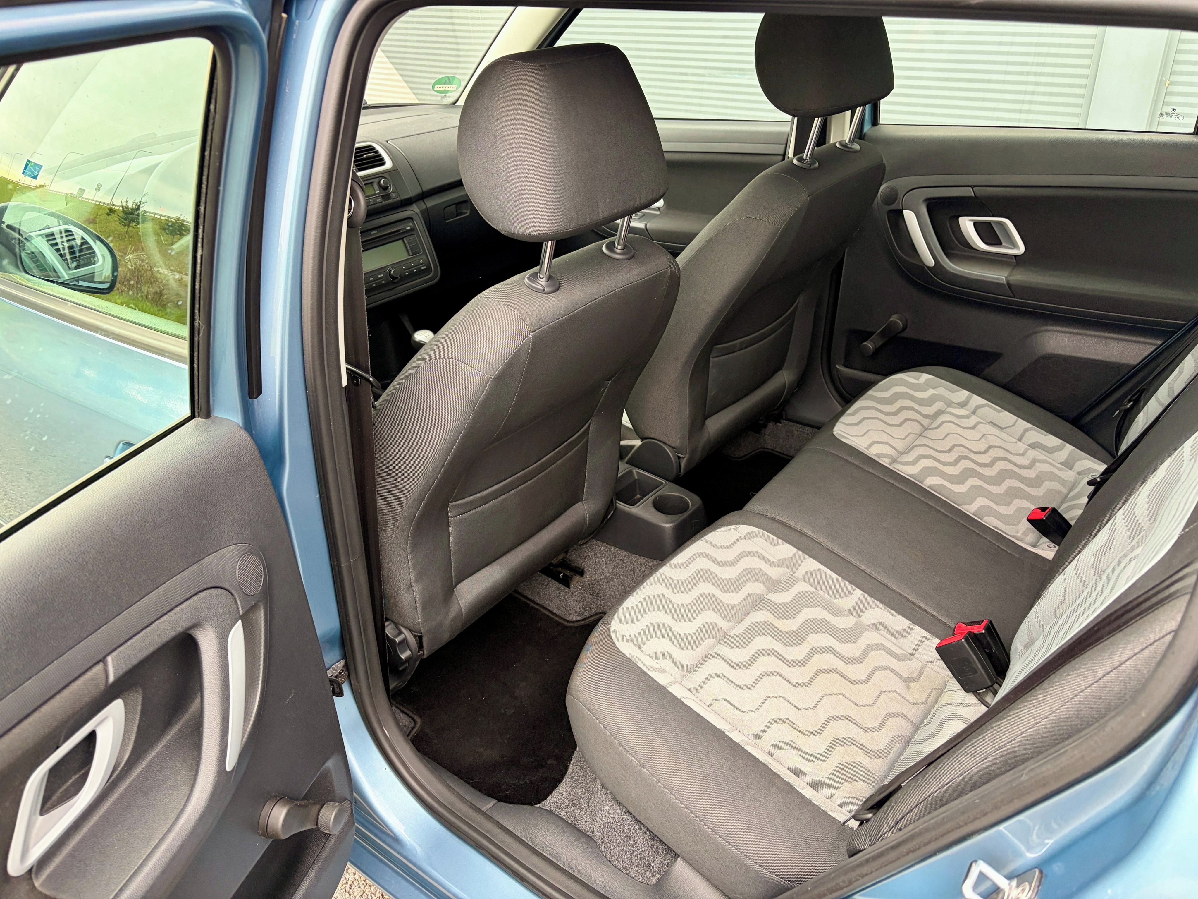 Škoda Fabia, 1.4i 63kW 16V VÝHŘEV Senzory - fotka 6