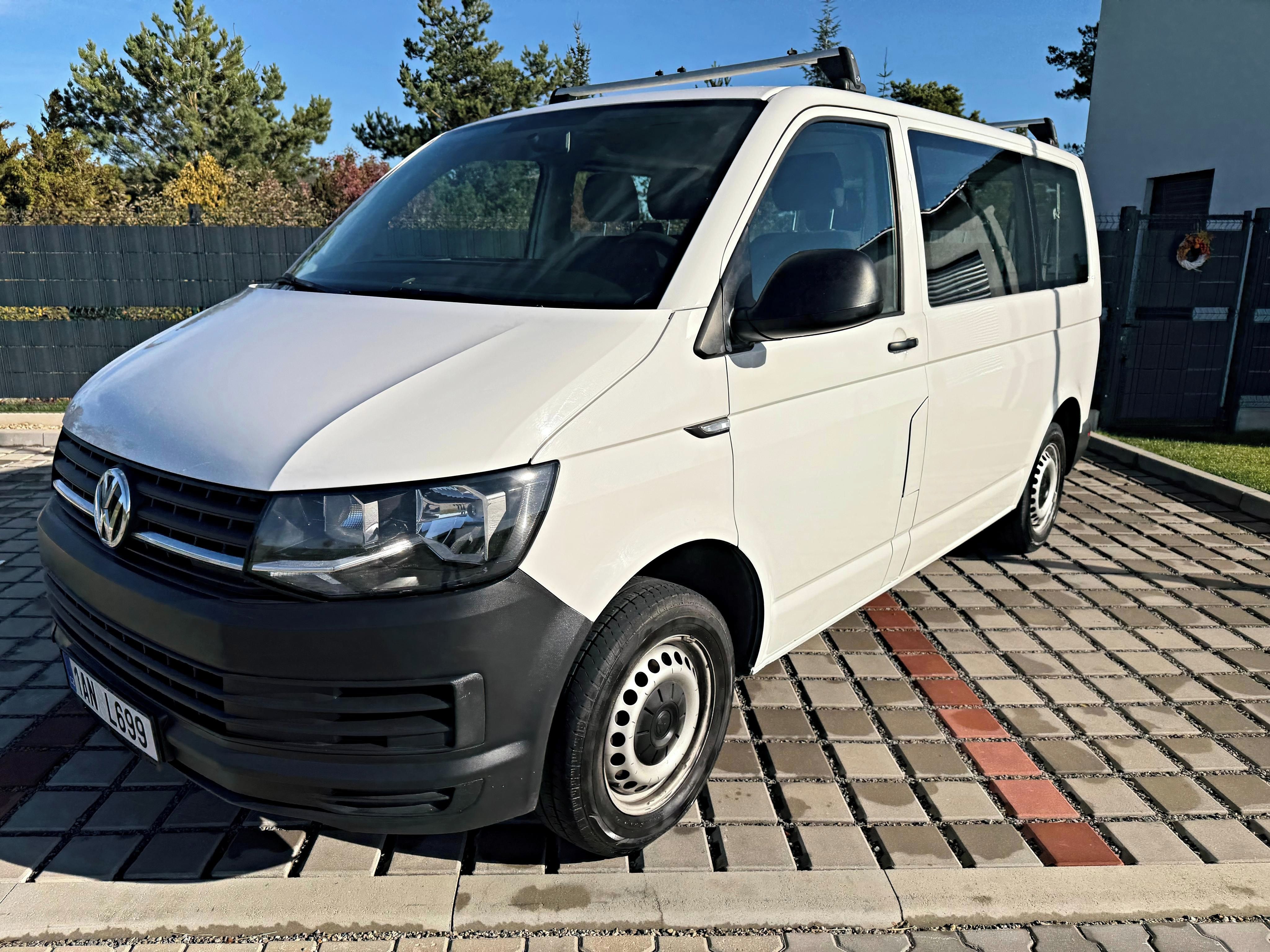 Volkswagen Transporter, T6 110KW, 5-8 MÍST, tažné - fotka 3