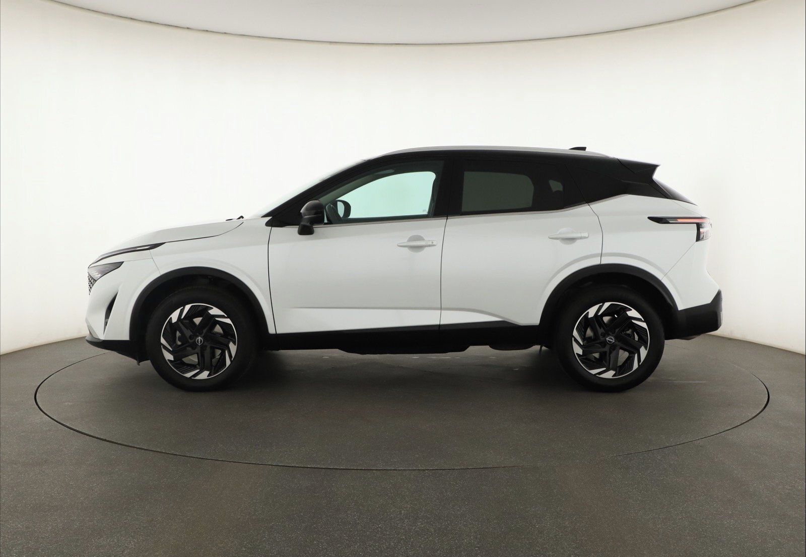 Nissan Qashqai, 1.3 DIG-T MHEV, N-Connecta - fotka 3