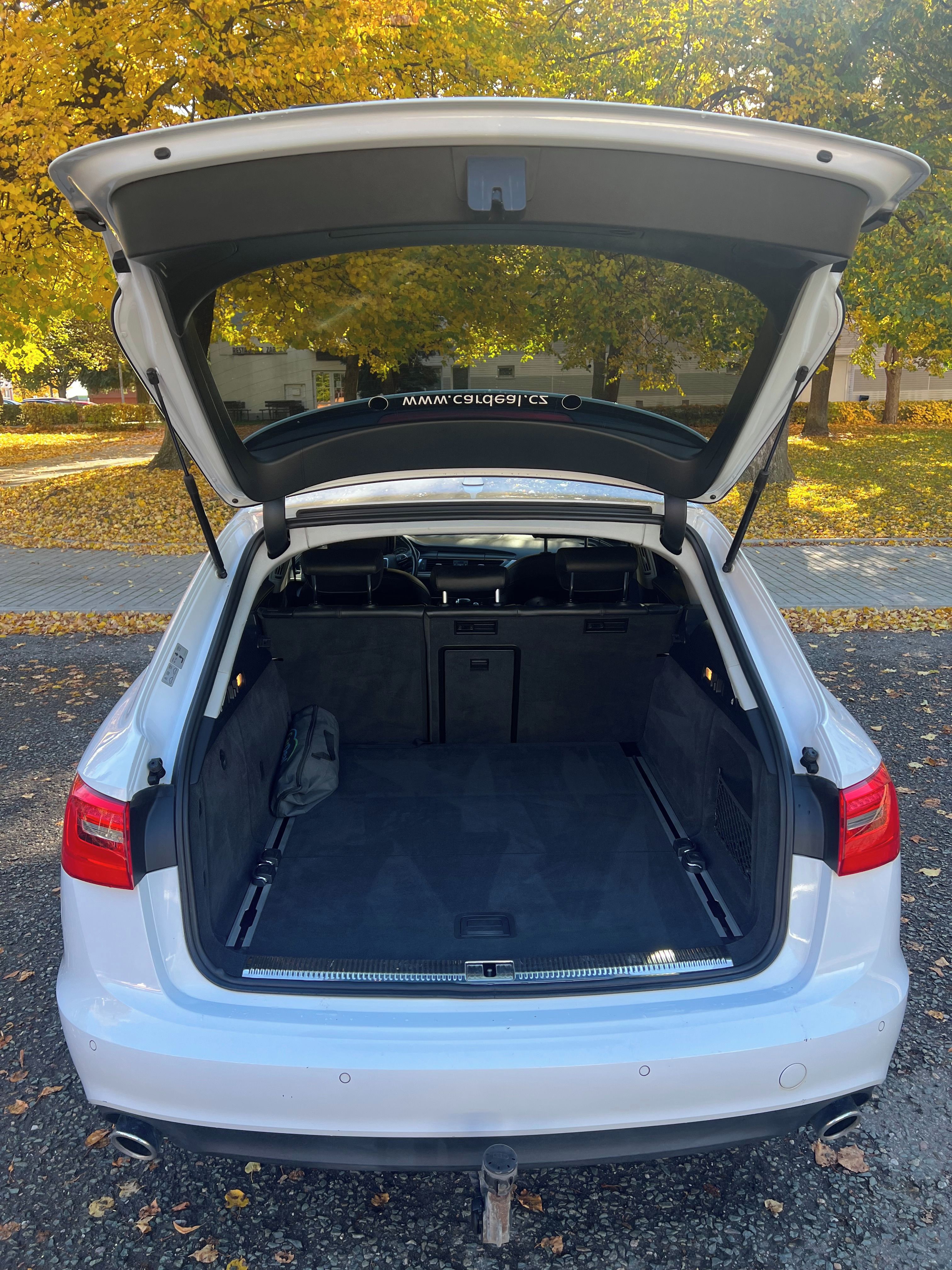 Audi A6 Avant, 3,0 TDi,QUATTRO,180KW - fotka 6