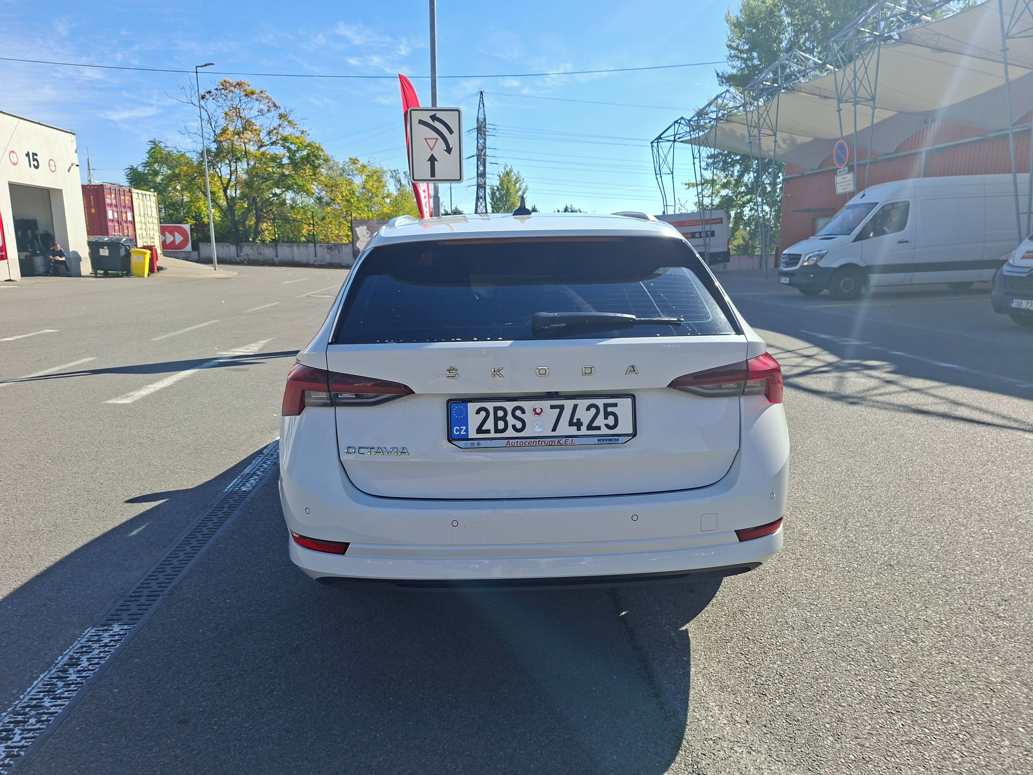 Škoda Octavia, Škoda Octavia 2.0 TDI 85 Kw - fotka 5