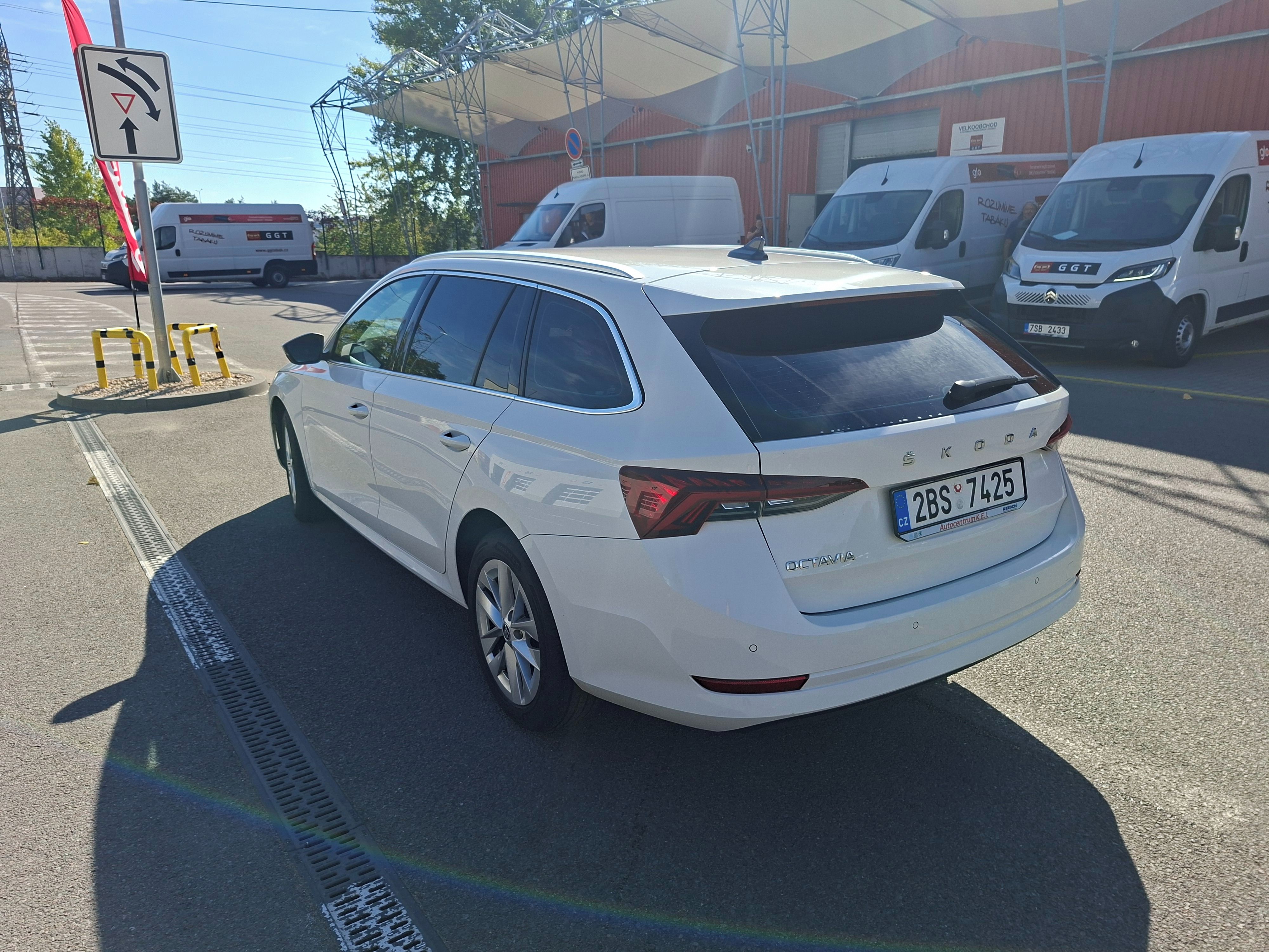 Škoda Octavia, Škoda Octavia 2.0 TDI 85 Kw - fotka 4