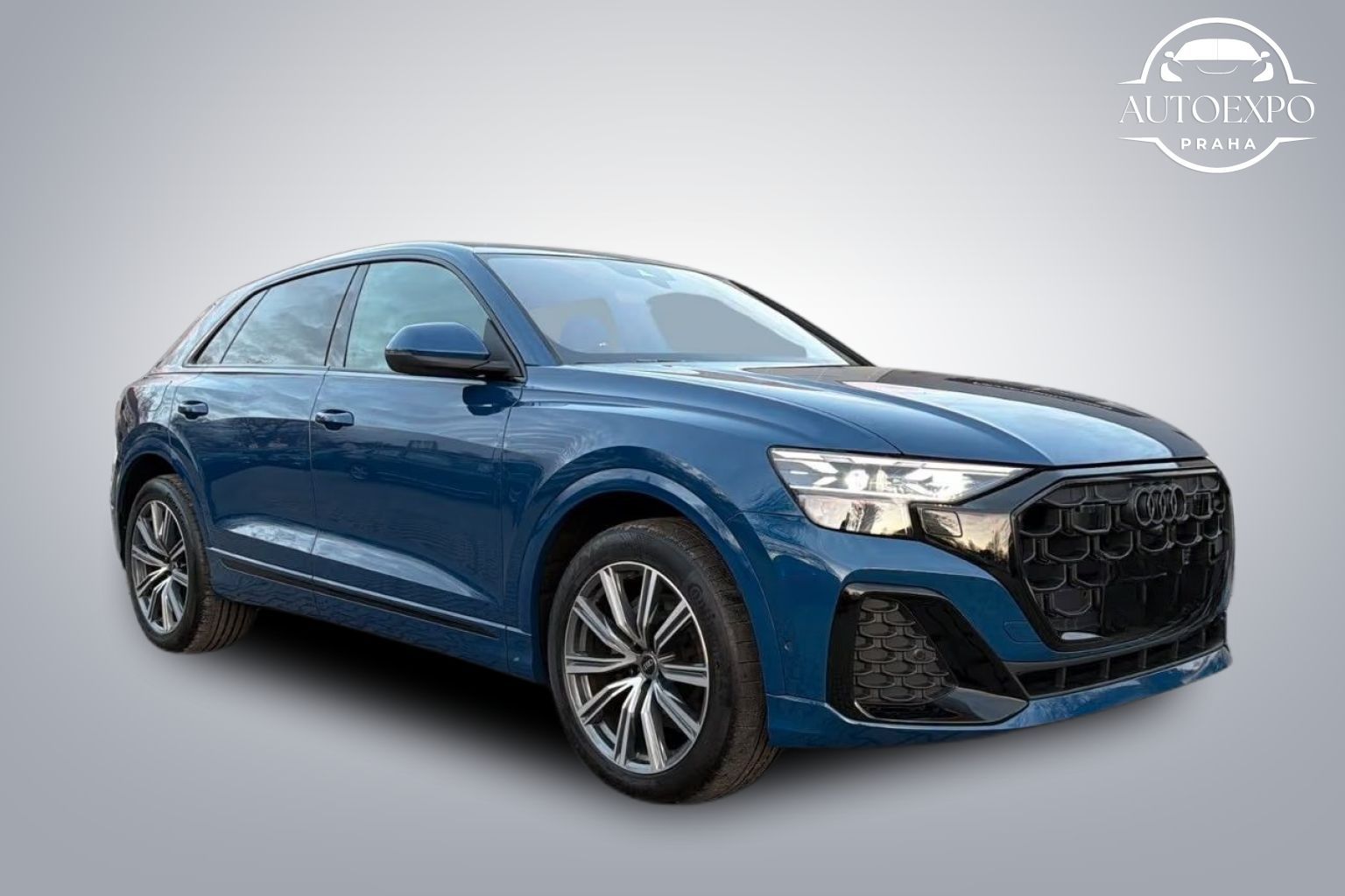 Audi Q8, 50 TDI quattro S line * - fotka 2