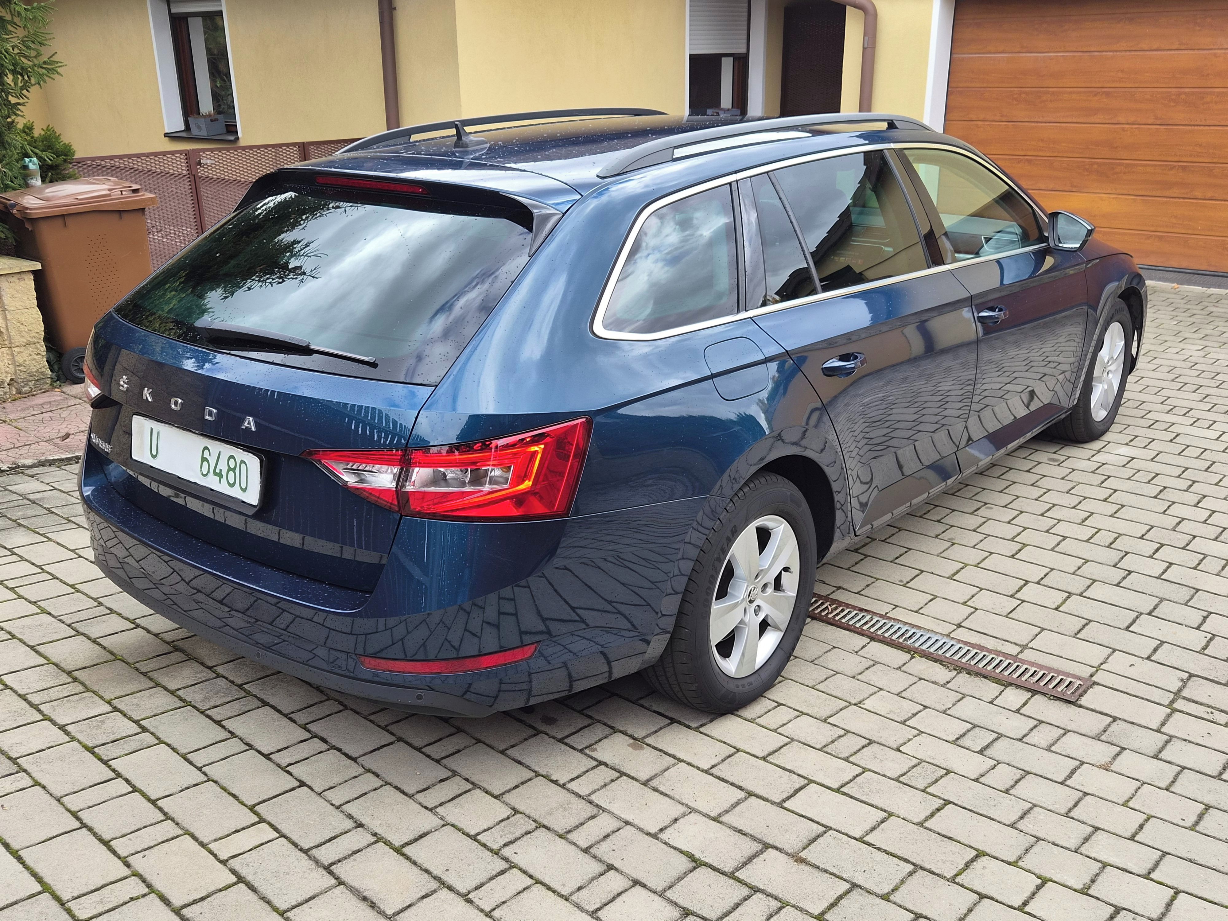 Škoda Superb, 2,0TDi DSG 110kw FACELIFT 2023 - fotka 4