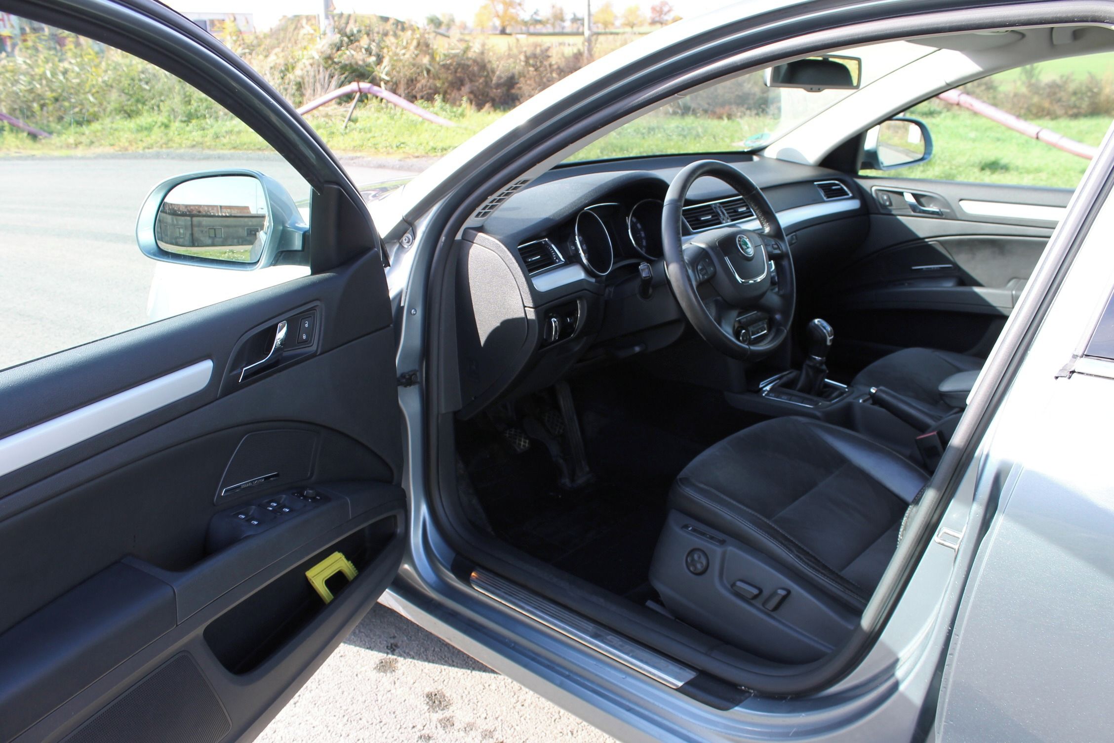 Škoda Superb, 2.0 TDI 125kW 4X4 ELEGANCE - fotka 5