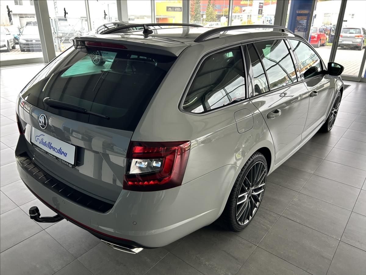 Škoda Octavia, 2,0   TSI 180kW,RS,MANUÁL,SERV - fotka 6