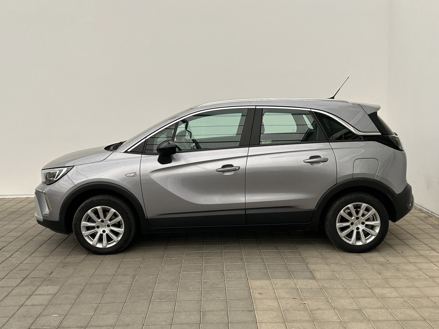 Opel Crossland, 1.2Turbo  96kW Elegance - fotka 2