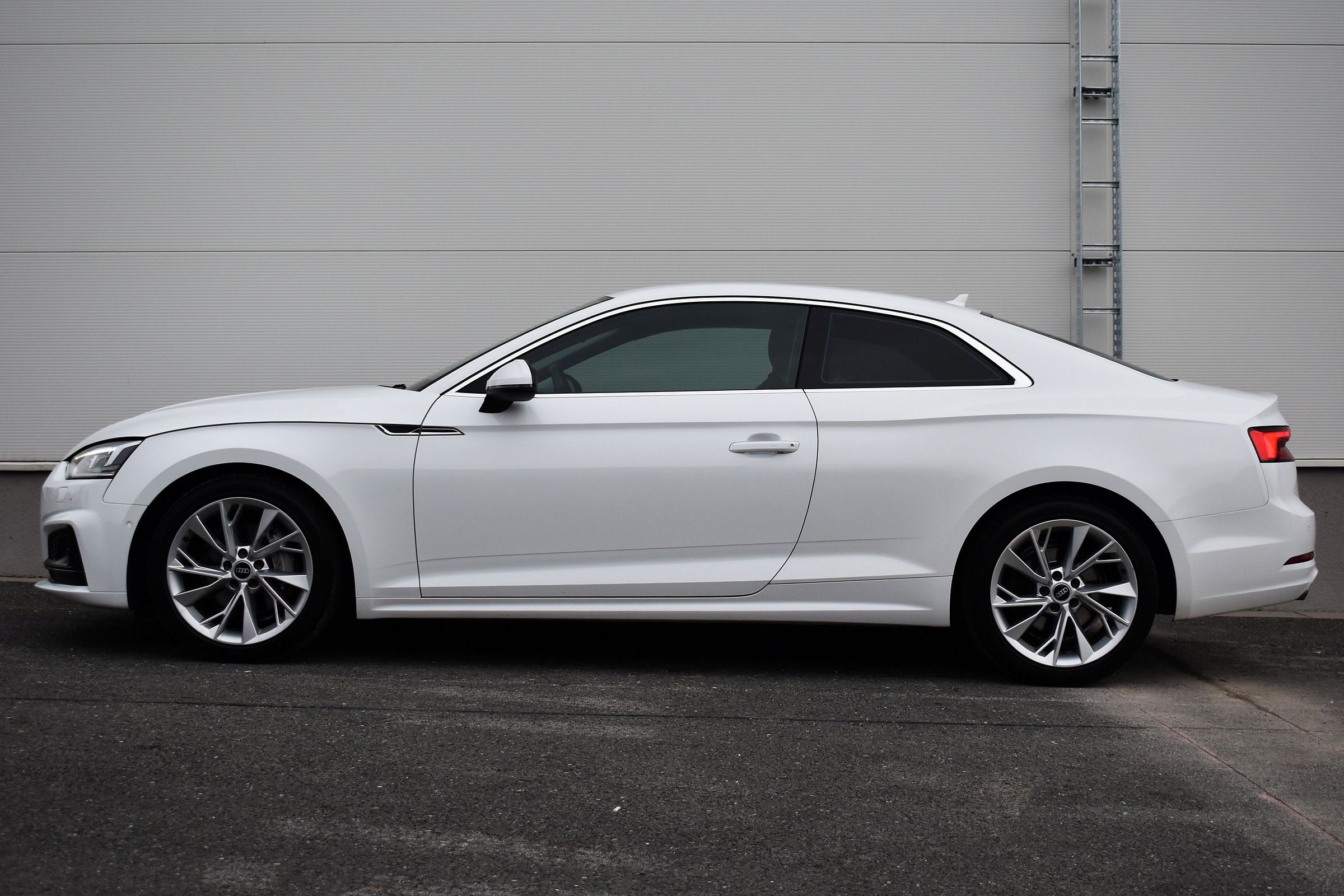 Audi A5, 2.0TDI S-tronic MATRIX CARPLAY - fotka 4