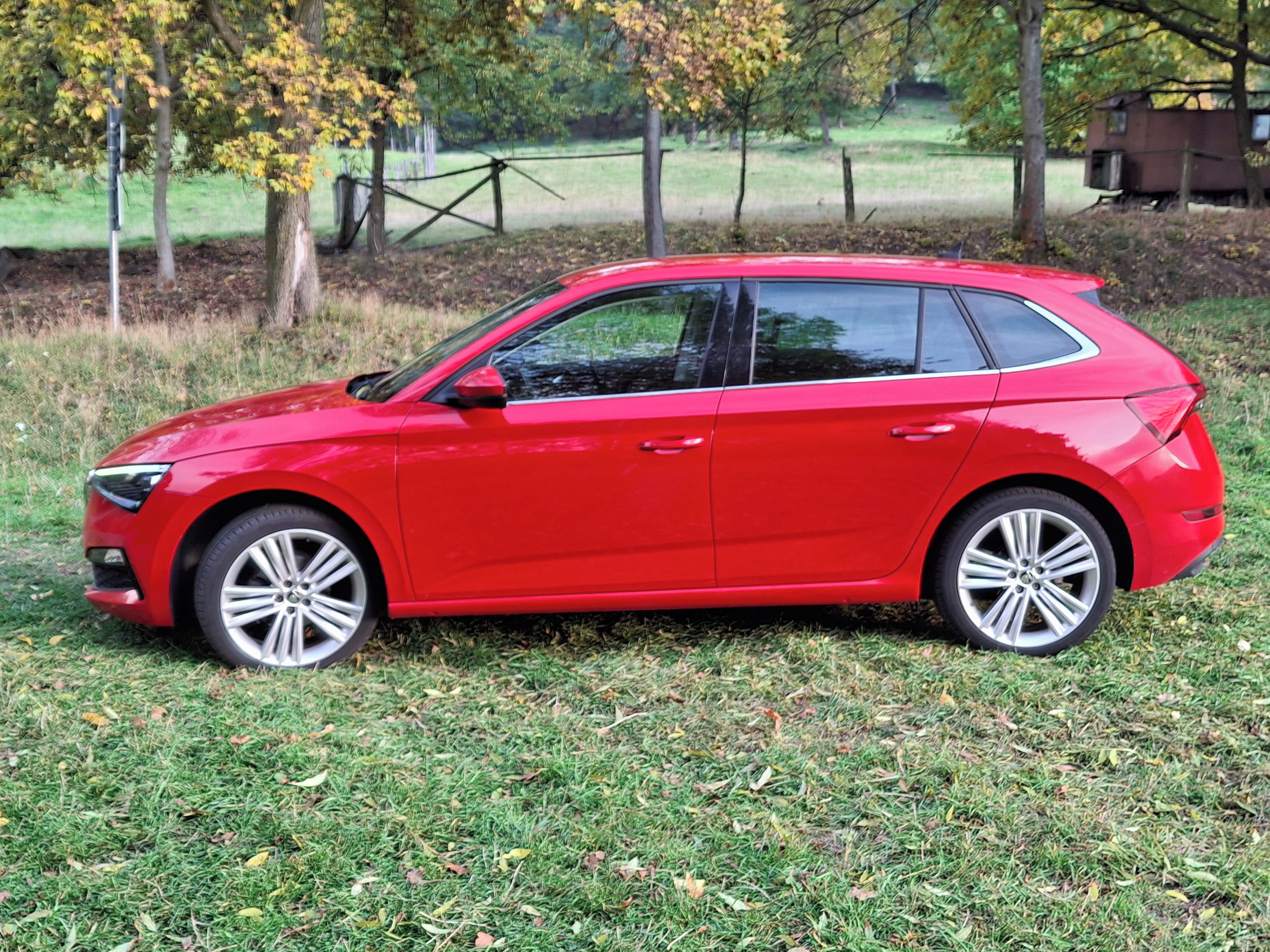Škoda Scala, 1,0 TSI/81 kW Style DSG - fotka 3