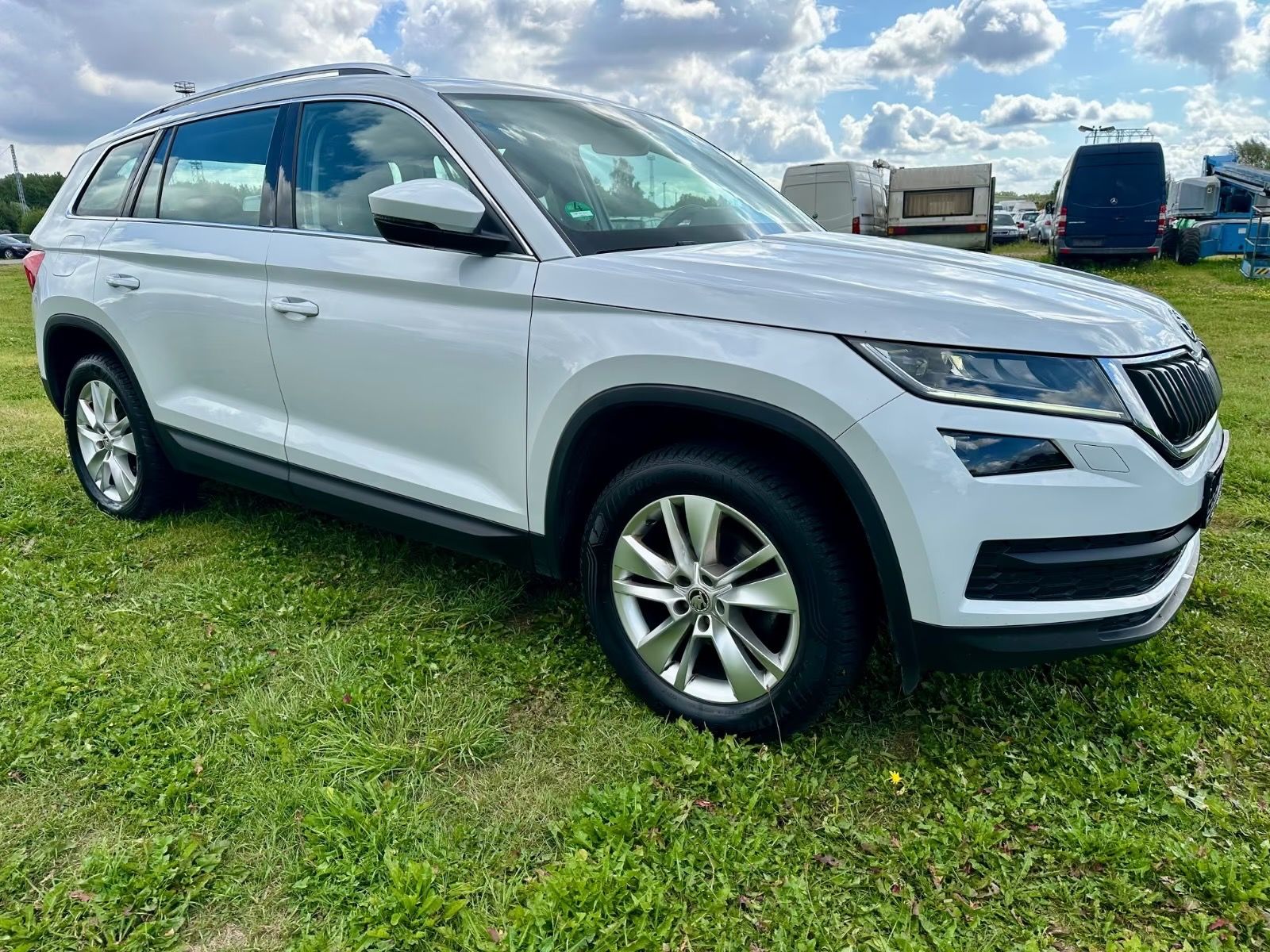 Škoda Kodiaq, 1.4TSI-110KW-STYLE-DSG-LED.NAV - fotka 3