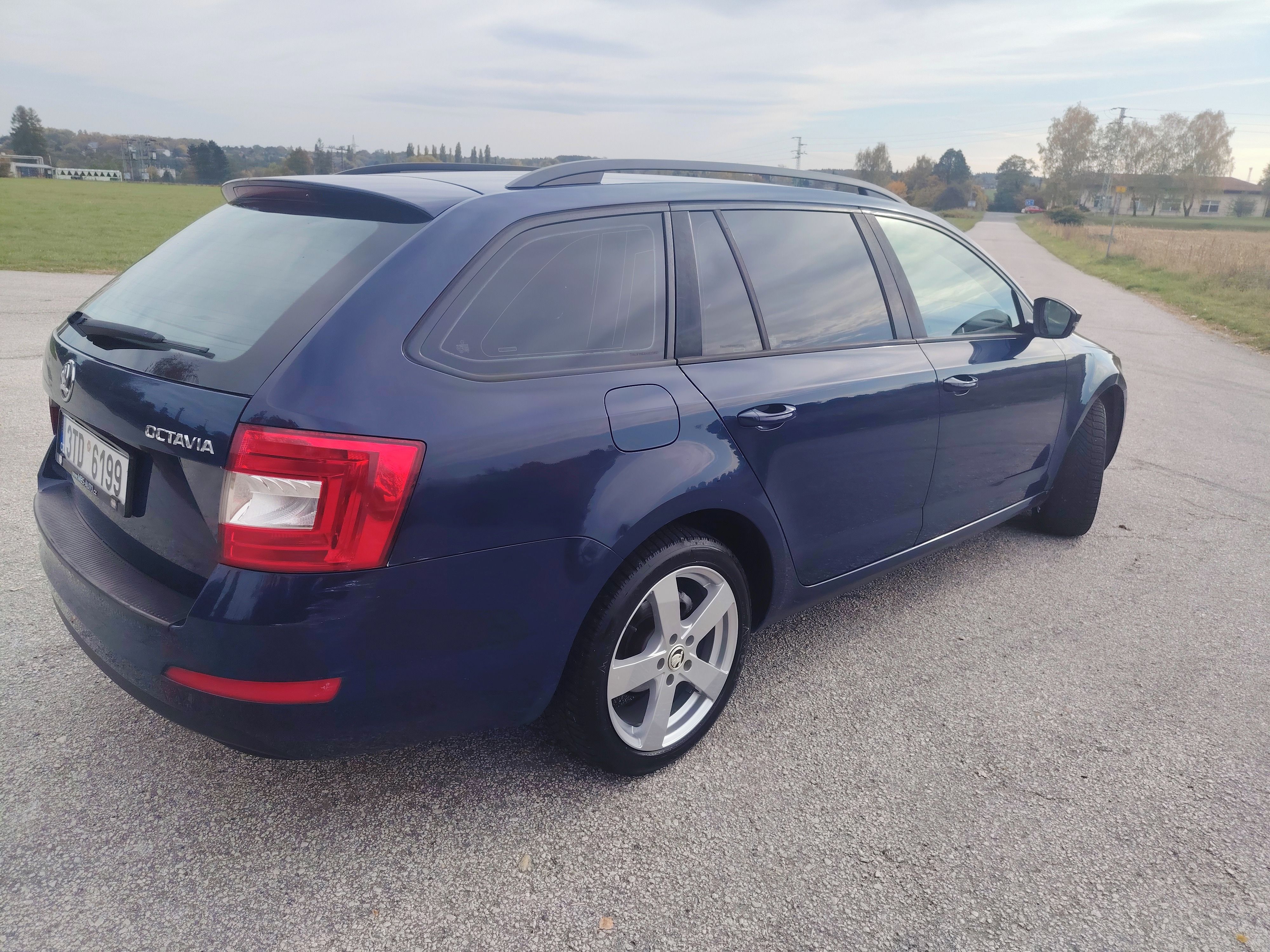 Škoda Octavia, 1.6 TDI - fotka 4
