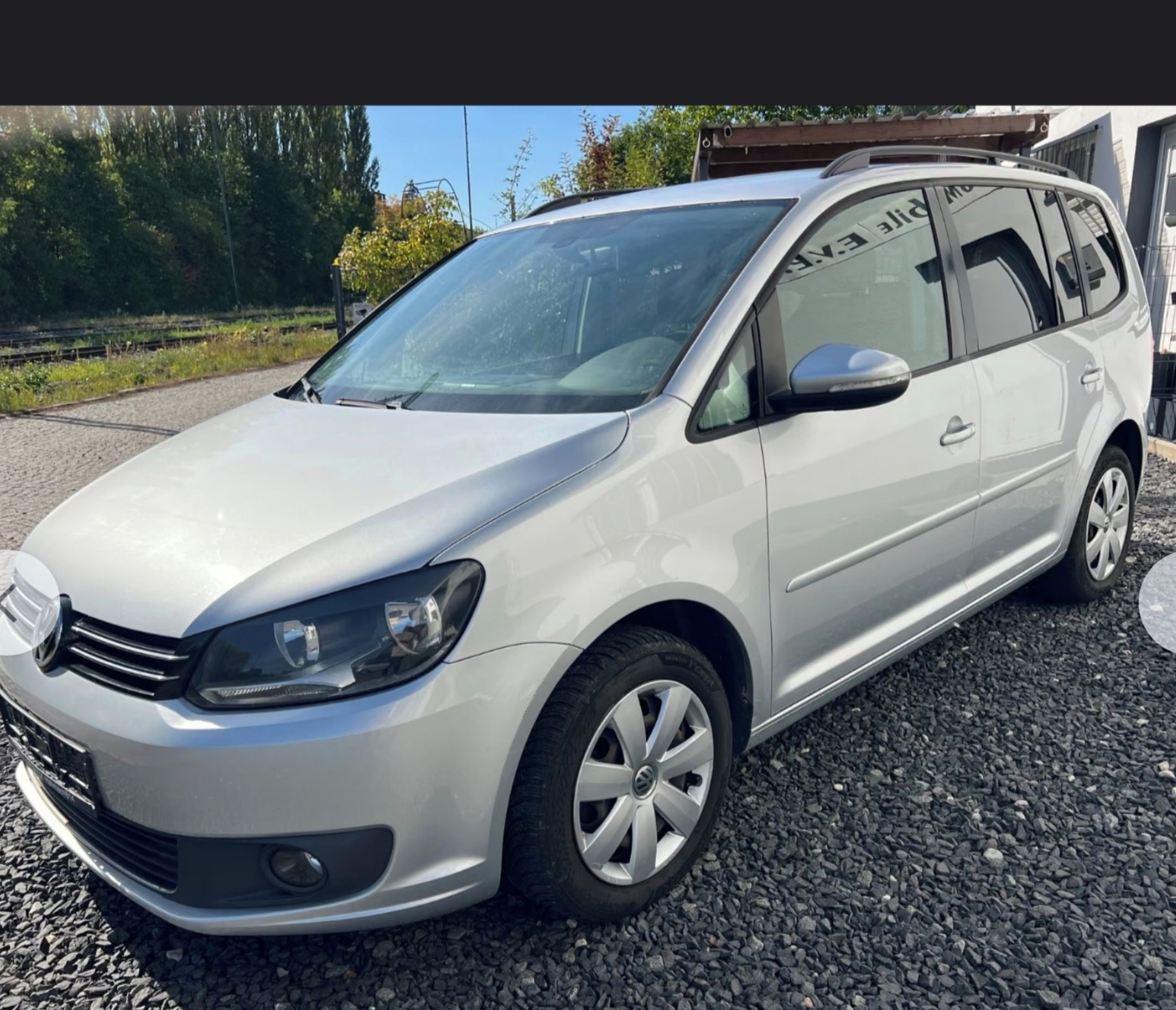 Volkswagen Touran, 1,6TDi 77kW Freestyle 7mist - fotka 2