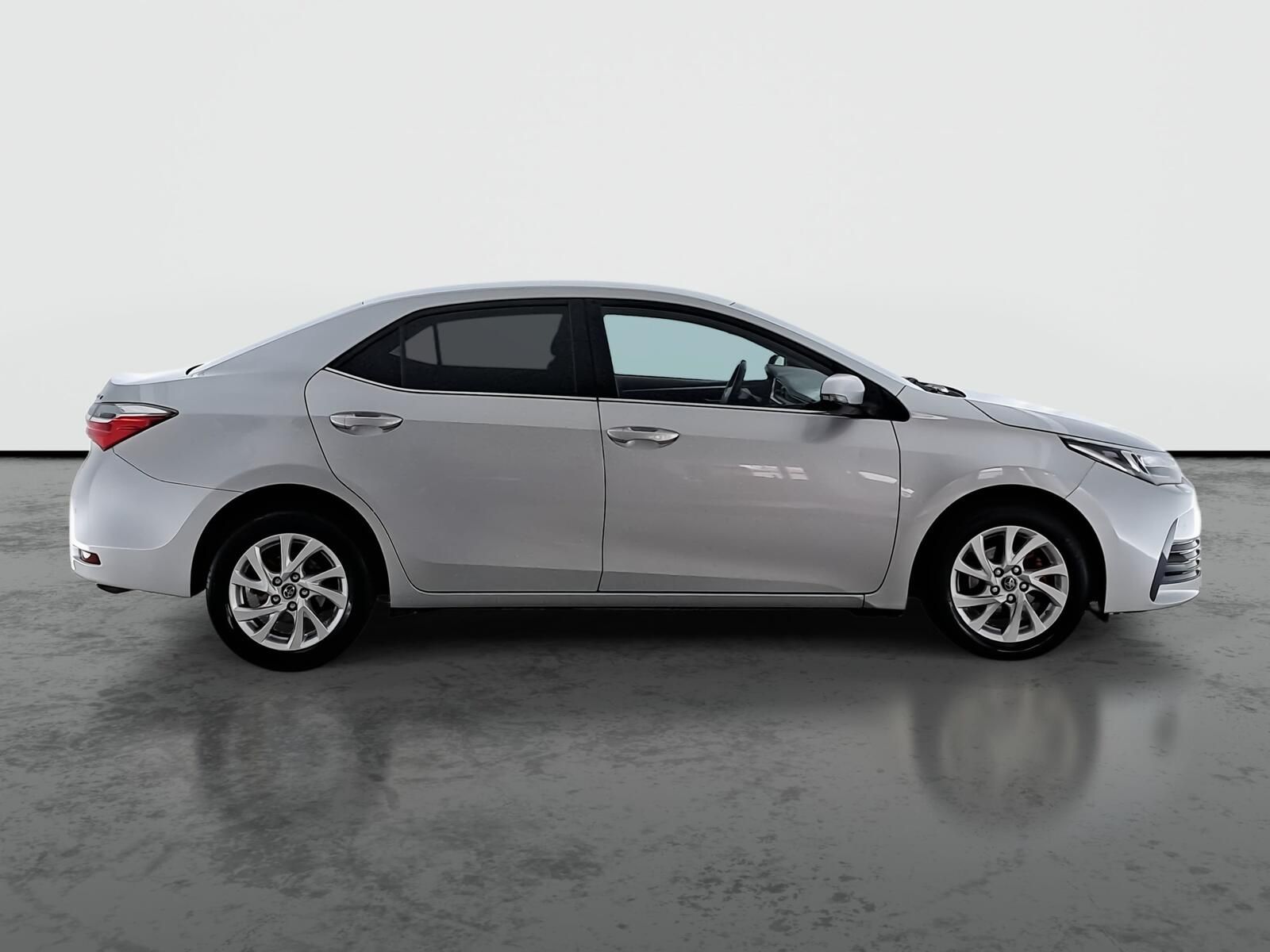 Toyota Corolla, 1.6 Valvematic, Serv.kniha - fotka 6