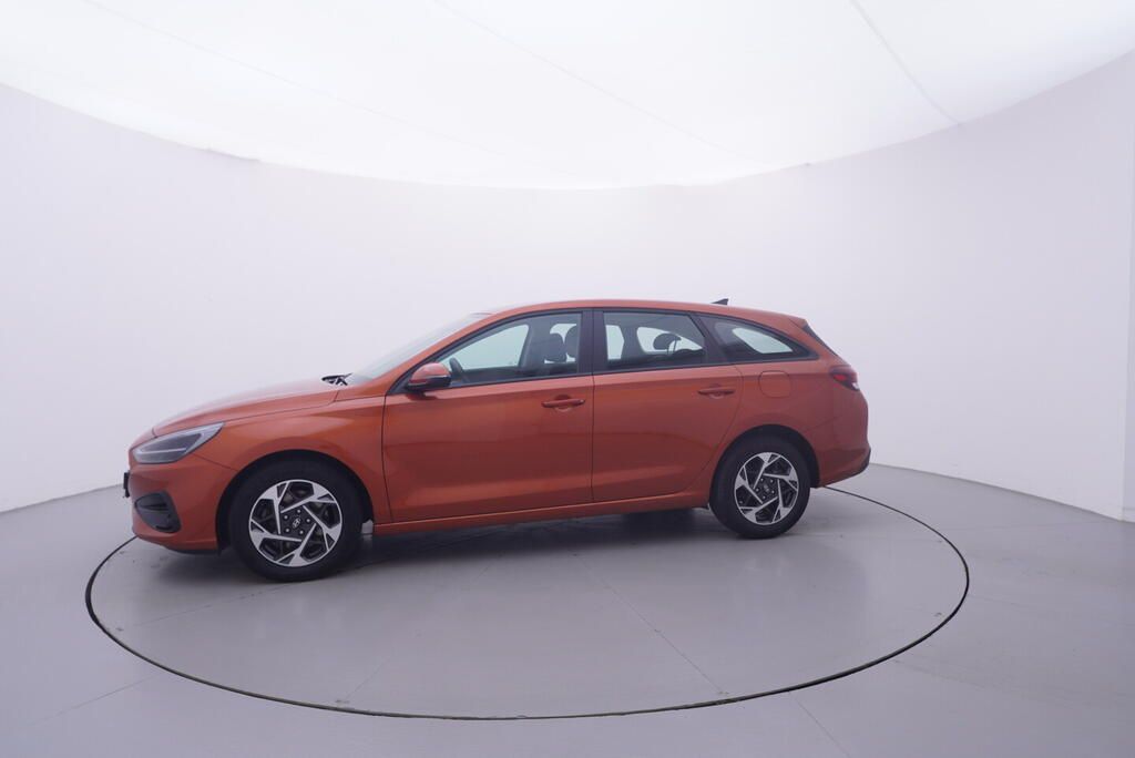 Hyundai i30, Comfort 1.0 GDI 73 kW - fotka 2