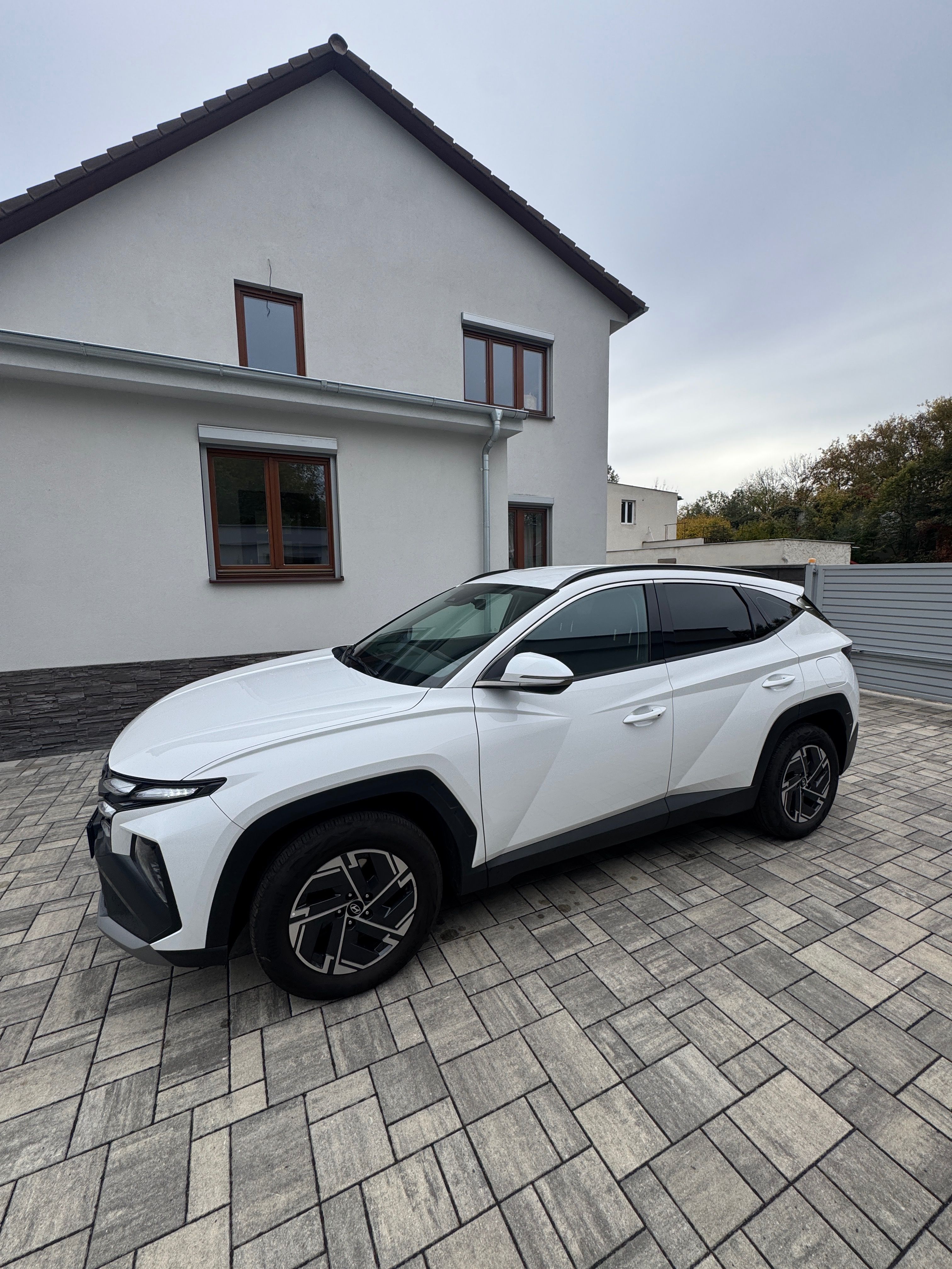 Hyundai Tucson, Tucson 1.6  Automat, Zaruka - fotka 2