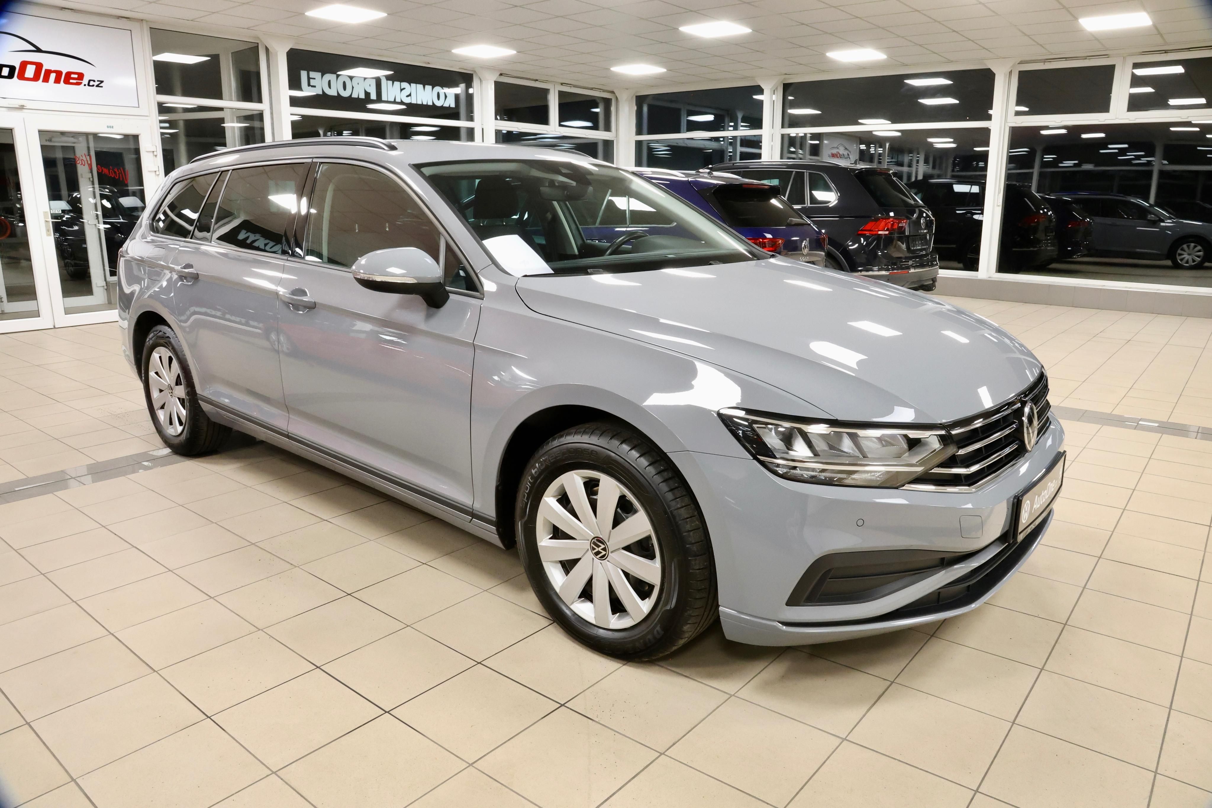 Volkswagen Passat, 2.0TDI DSG LED NAVI 48000KM - fotka 2