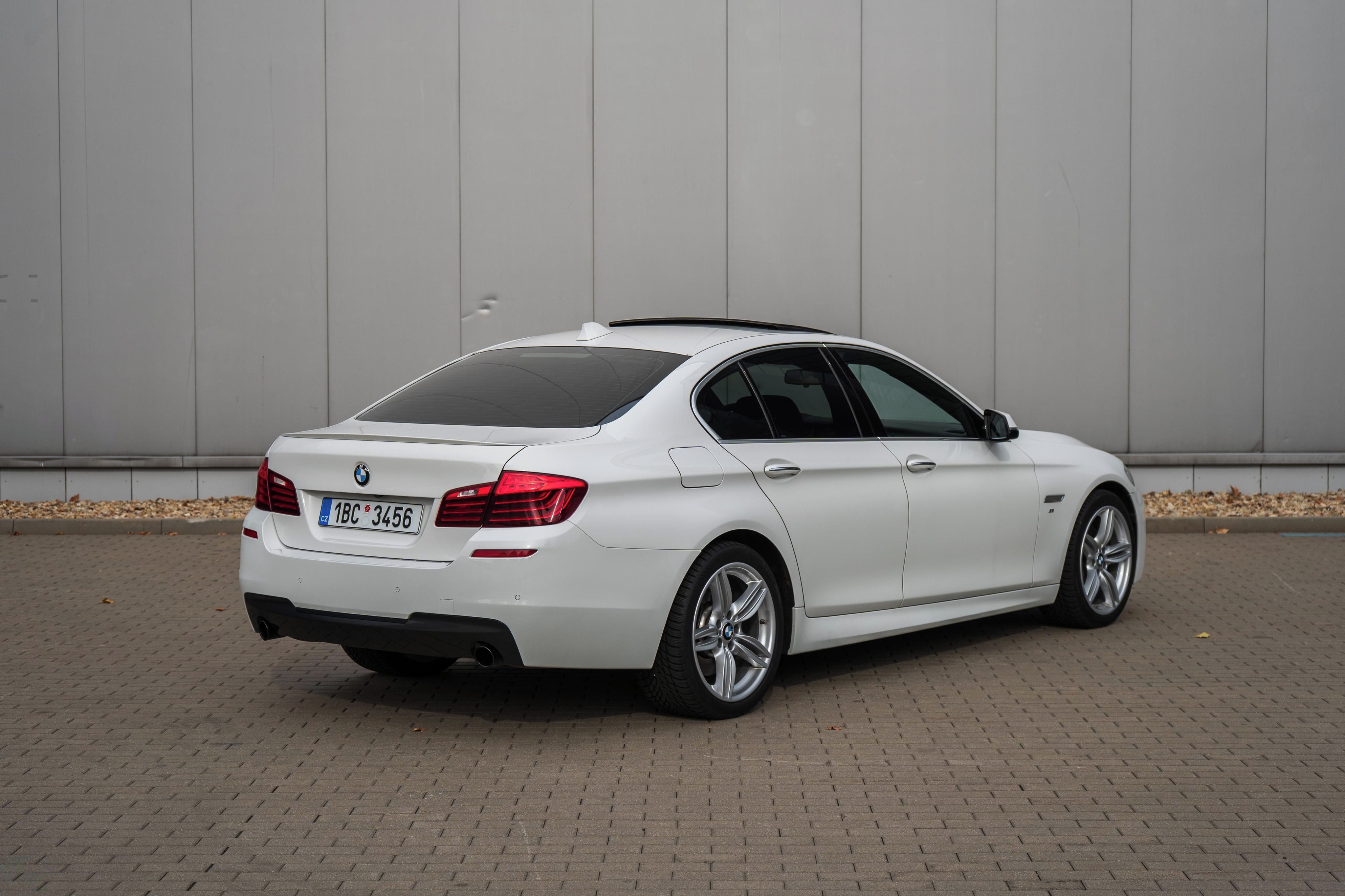 BMW Řada 5, 535xi, SERVISKA, ČR, TOP - fotka 5