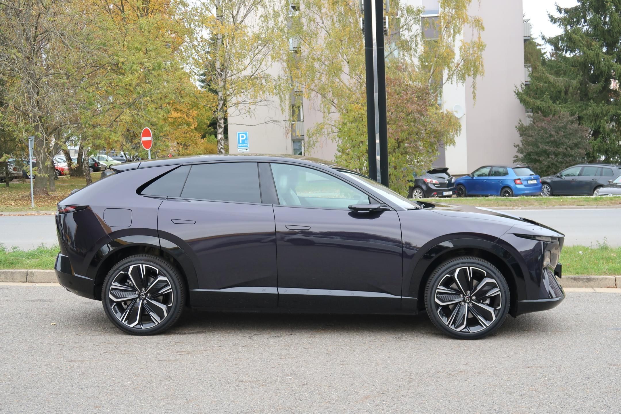 Mazda CX-6e, EV 258ps Takumi Plus - fotka 4
