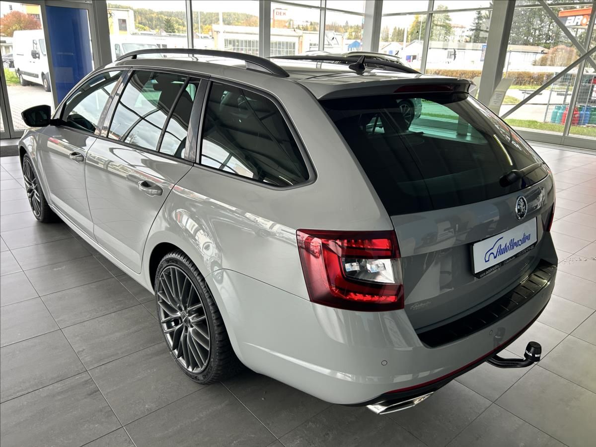 Škoda Octavia, 2,0   TSI 180kW,RS,MANUÁL,SERV - fotka 4