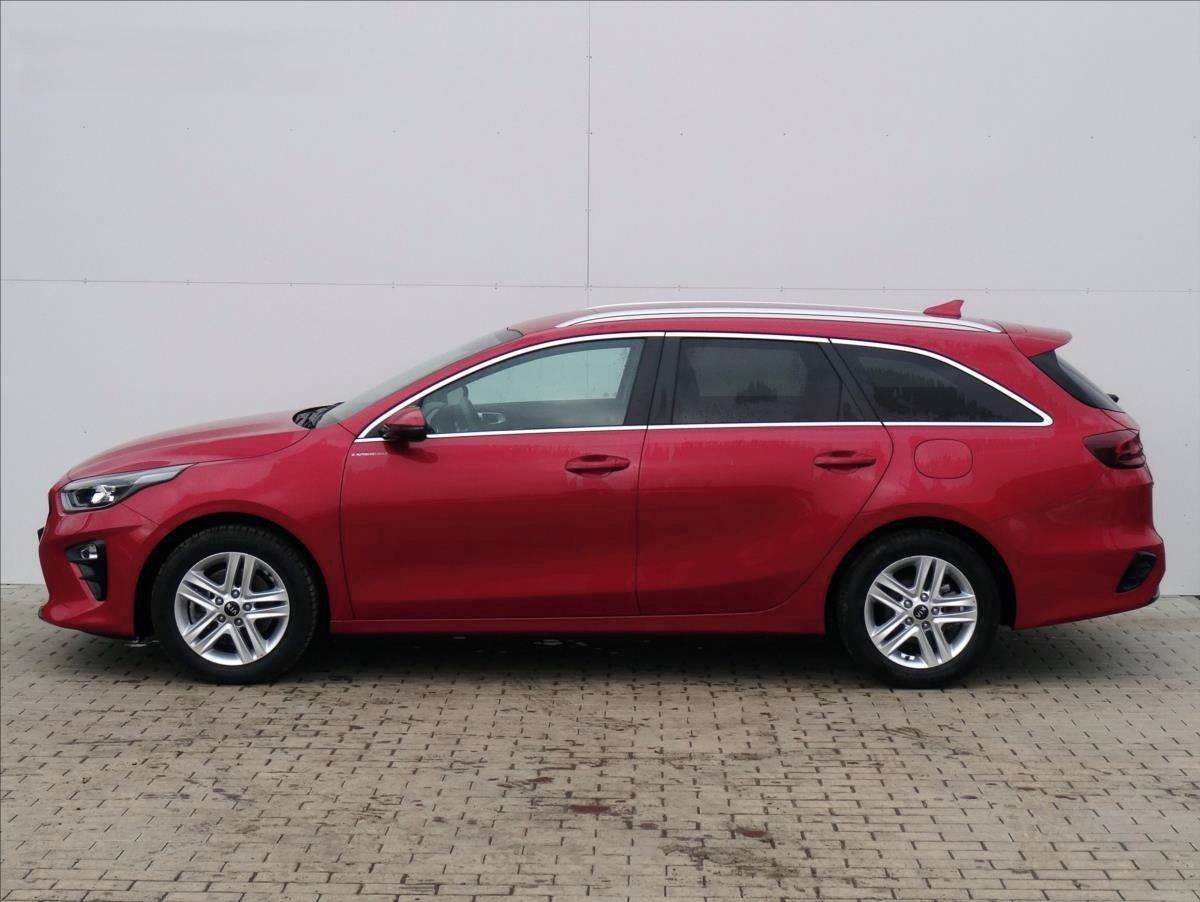 Kia Cee´d, V tovární záruce, 57 tis km - fotka 3