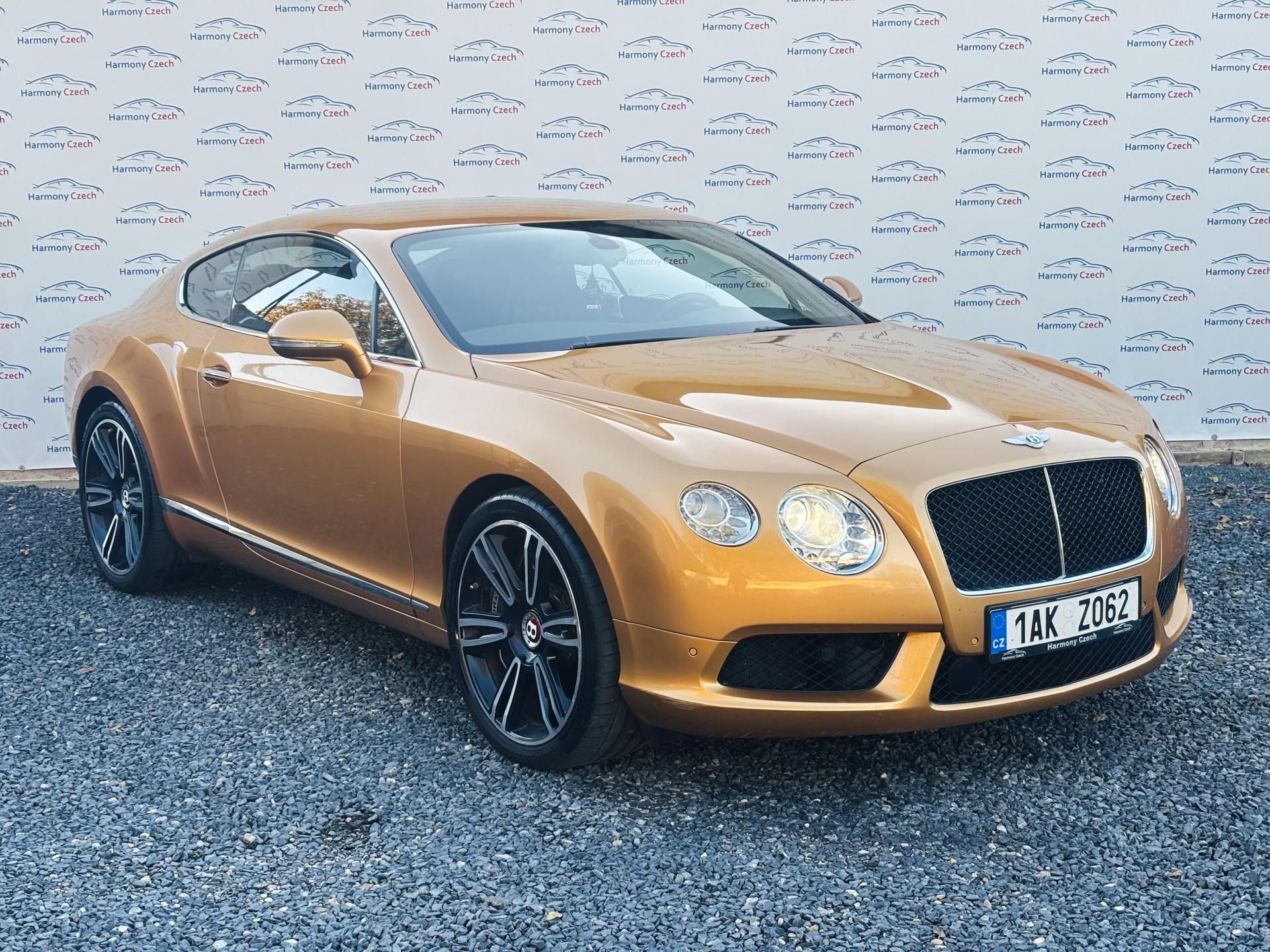 Bentley Continental GT, 4.0 V8, 373kW, 4X4, ČR