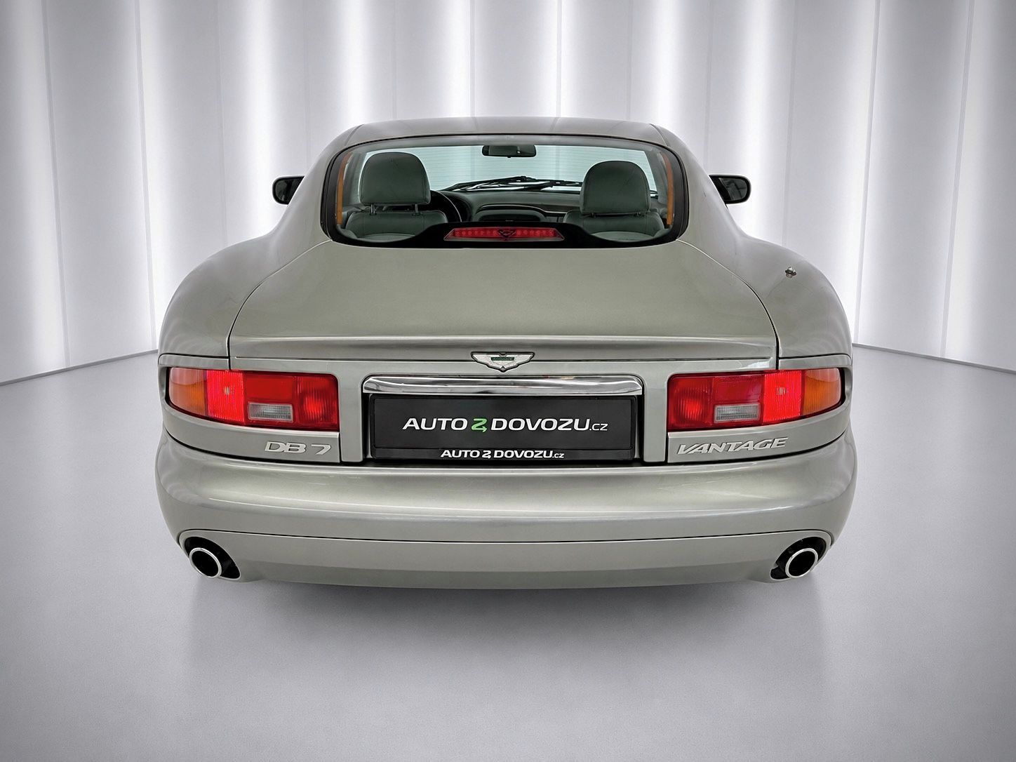 Aston Martin DB7, 6.0 V12 306 KW AT VANTAGE - fotka 5