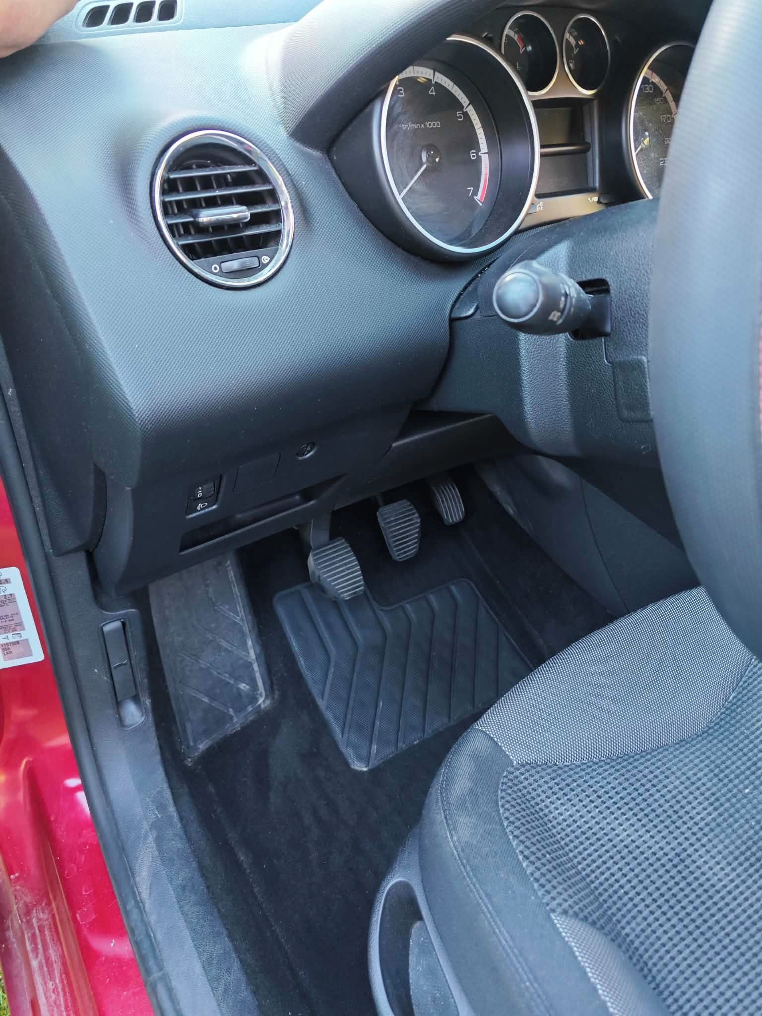 Peugeot 308, Peugeot 308 - fotka 6